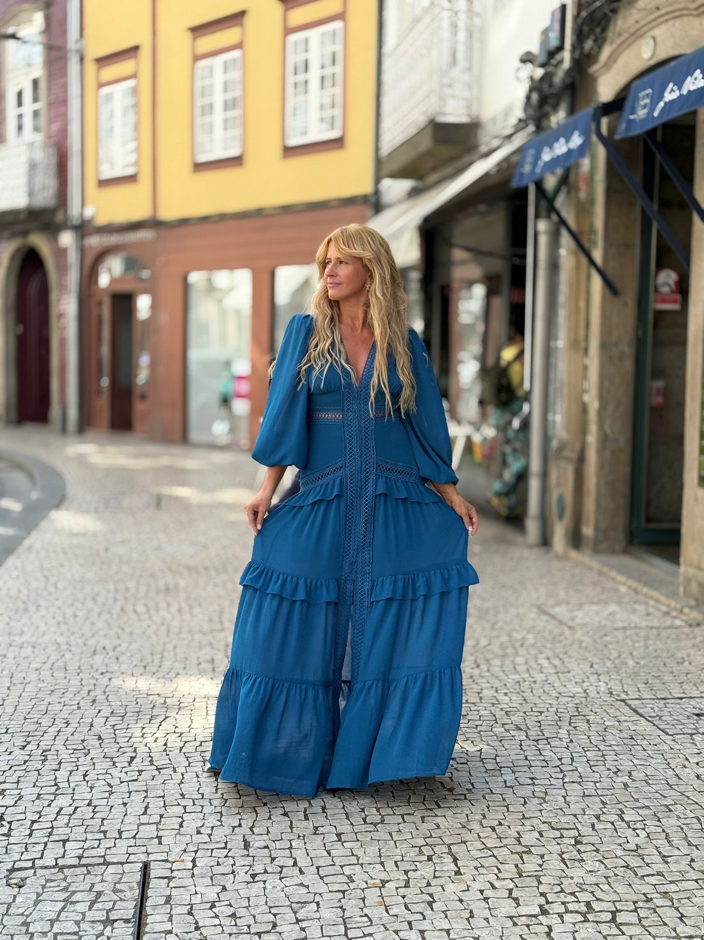 Vestido de folho e renda