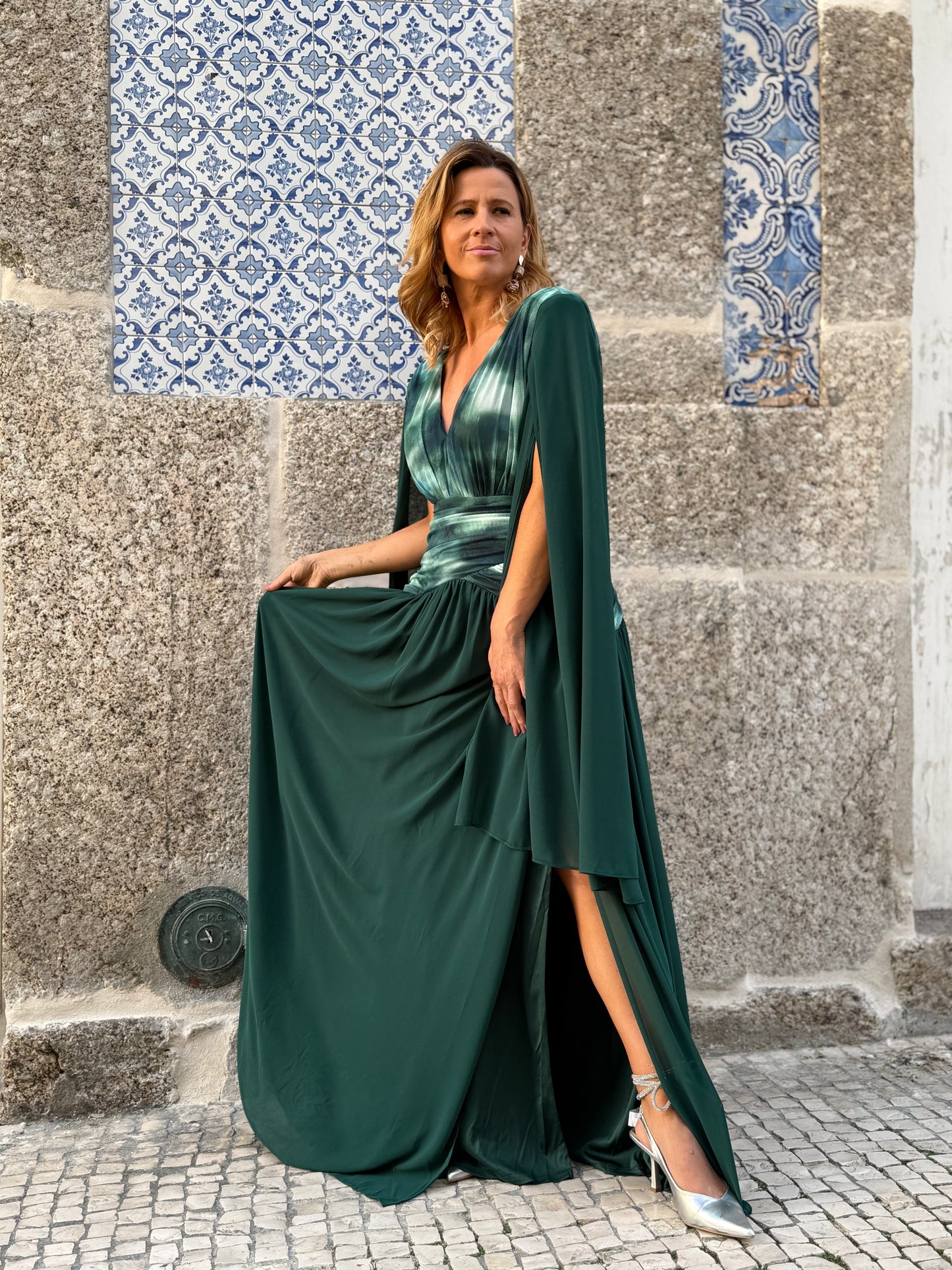 Vestido com manga esvoaçante