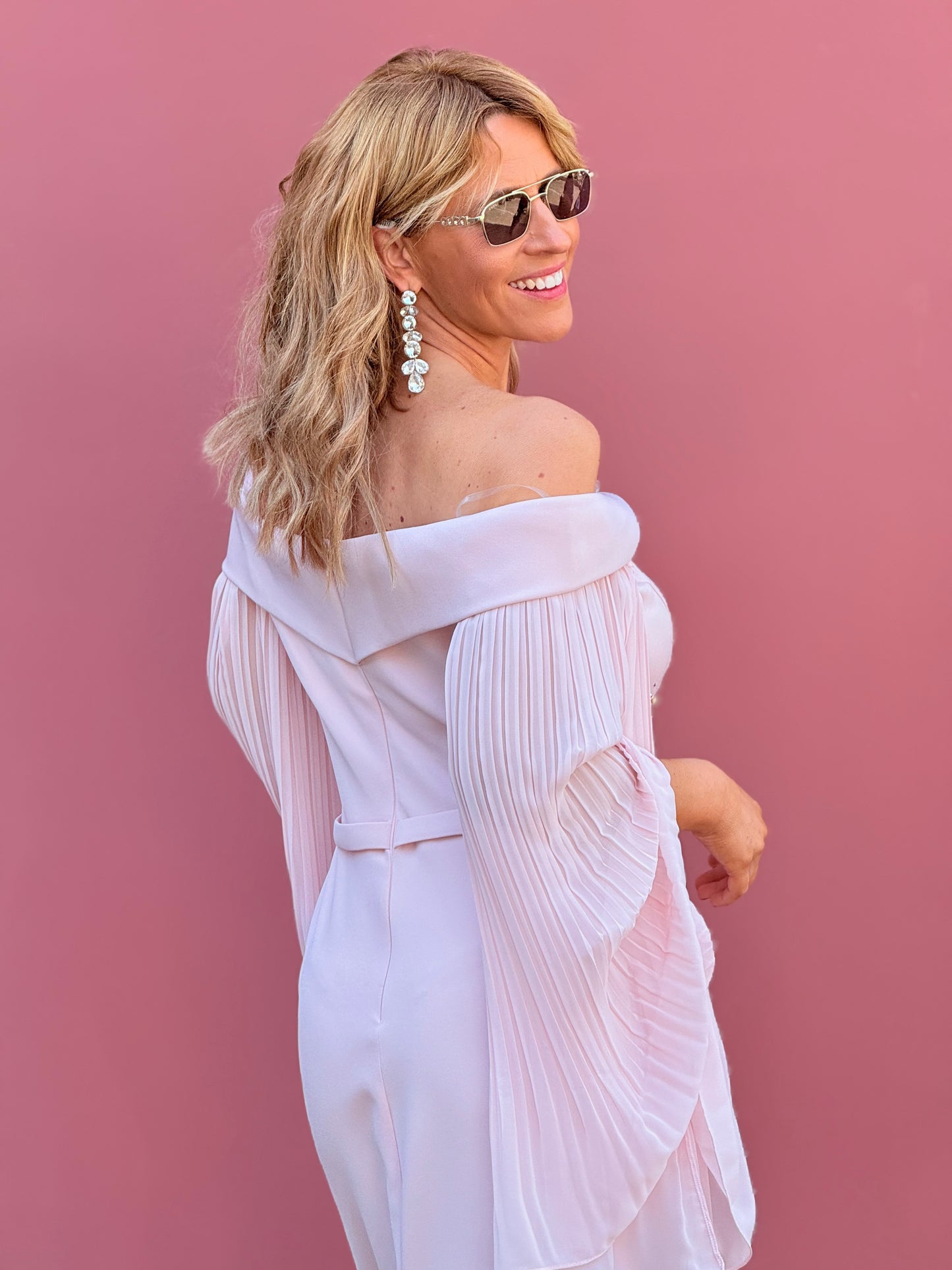 Vestido mangas plissadas