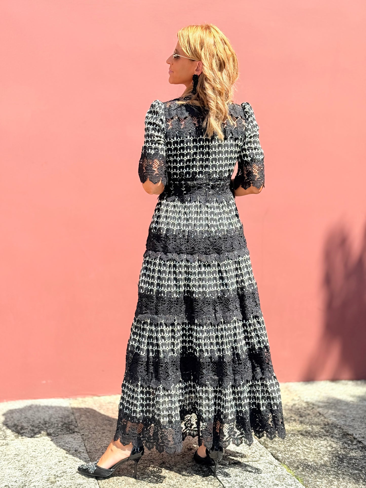 Vestido renda e bordado