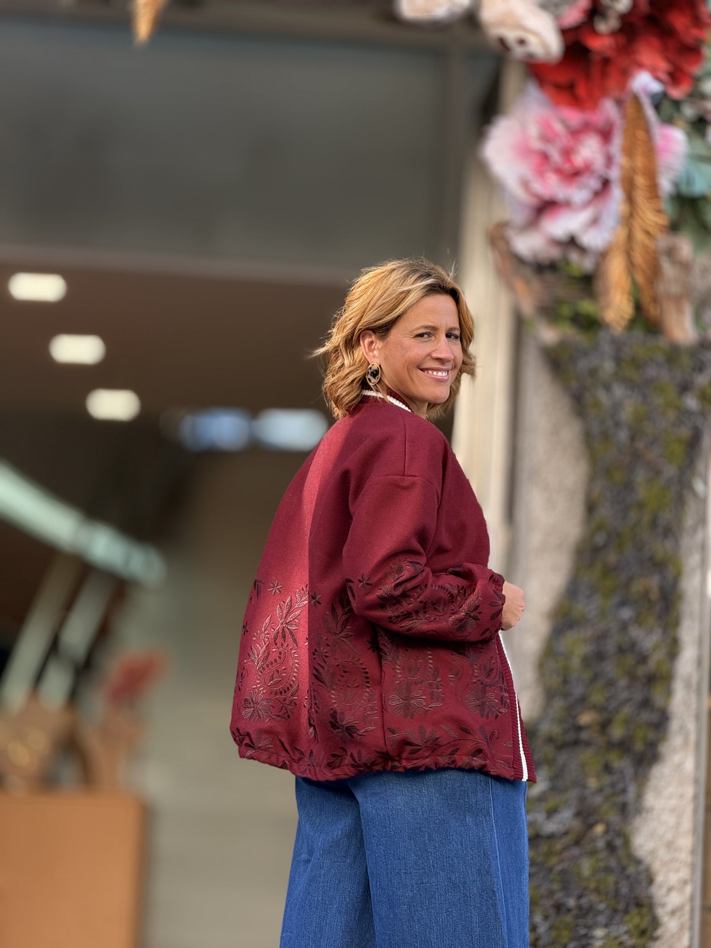 Bomber com bordados