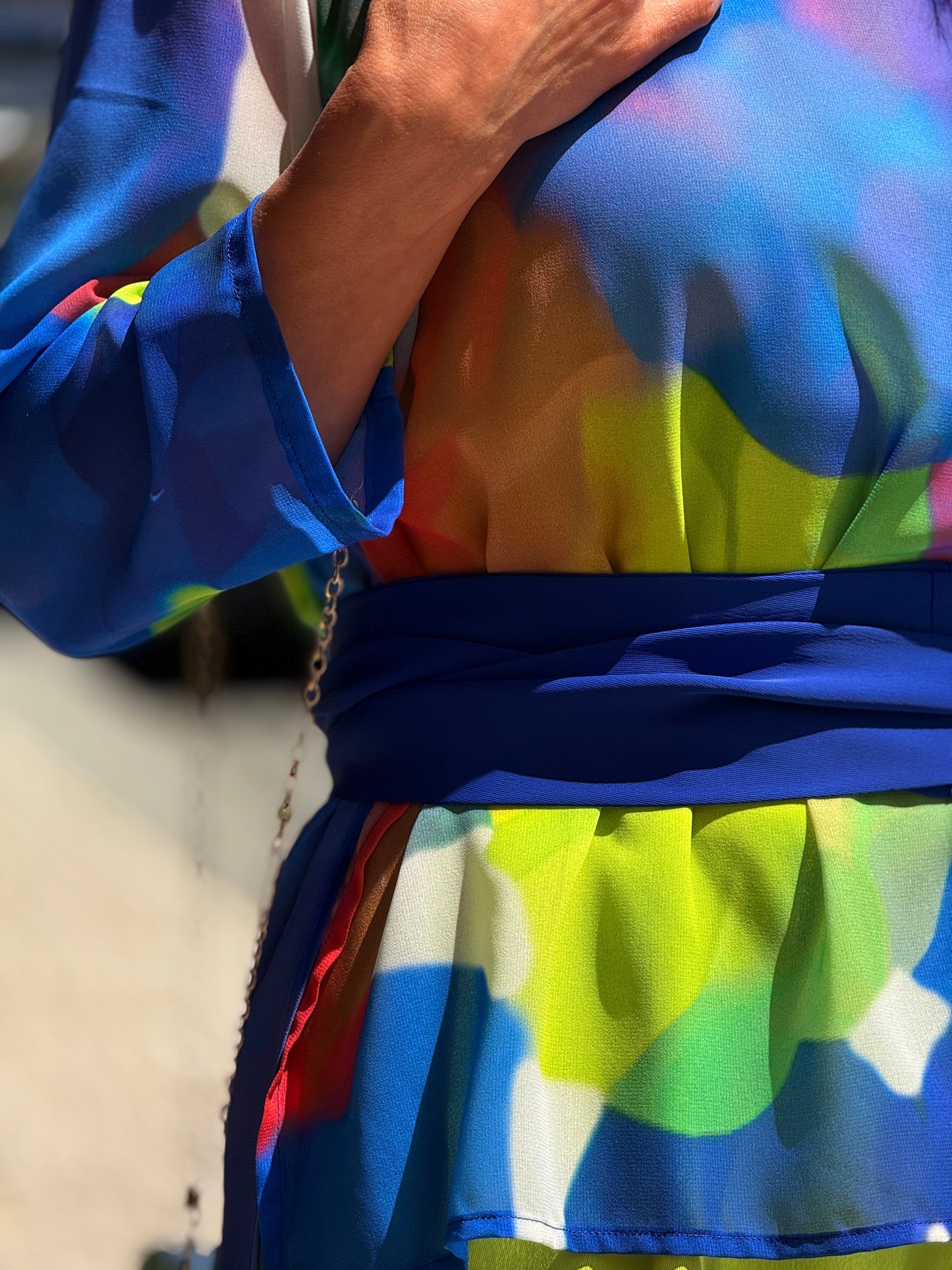 Conjunto vestido com capa