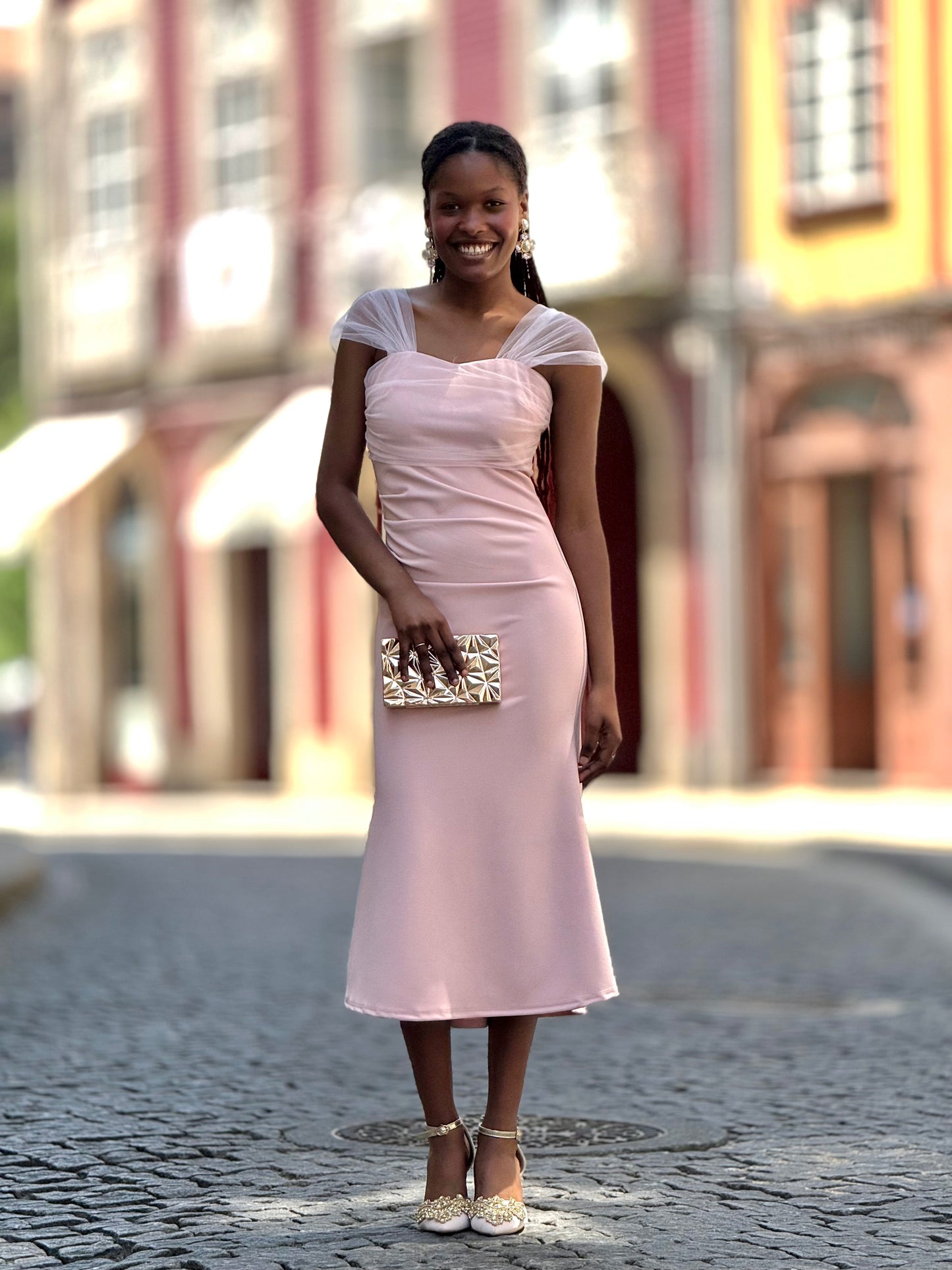 Vestido com tule