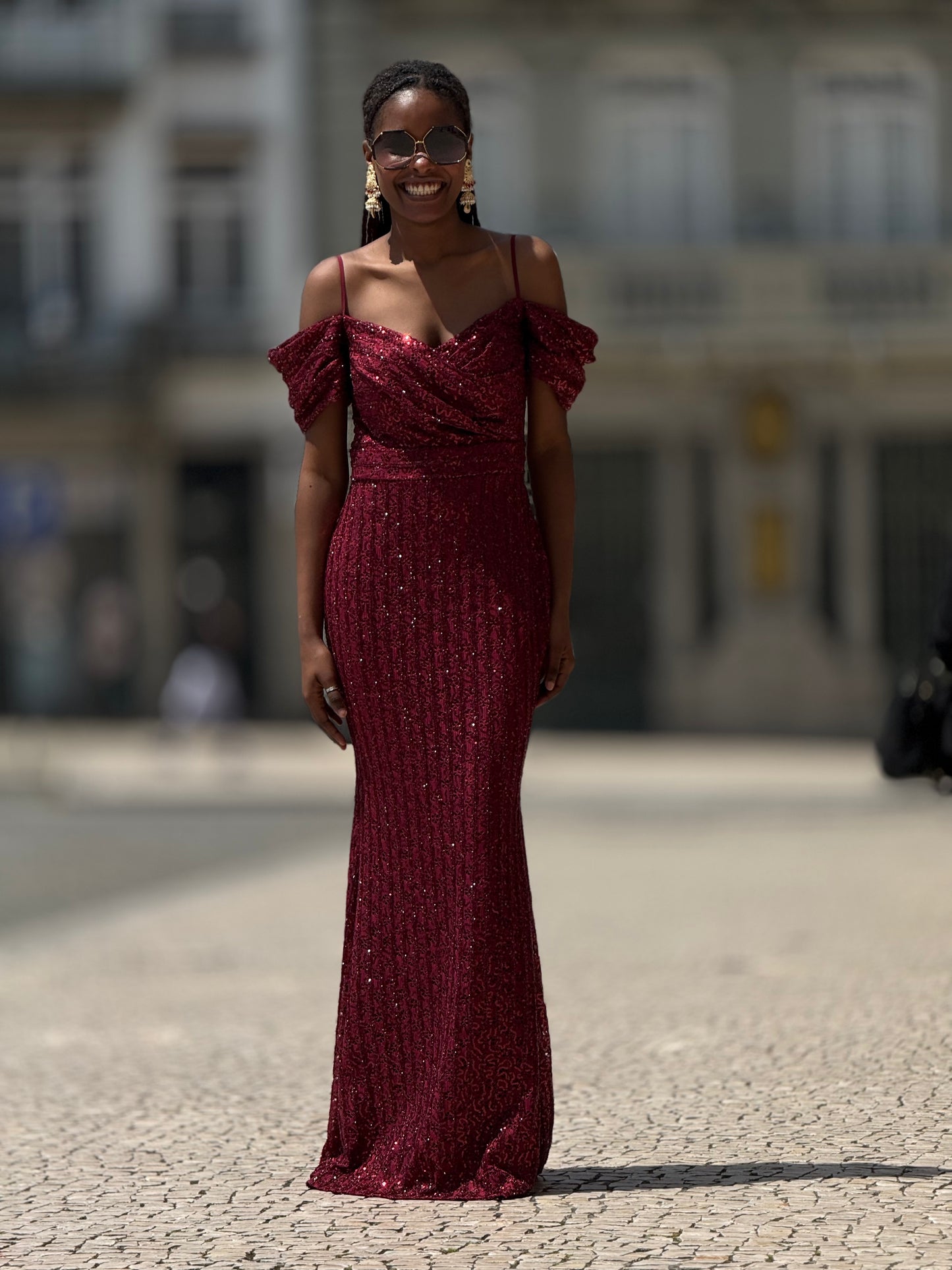 Vestido sereia com bordado e lantejoula