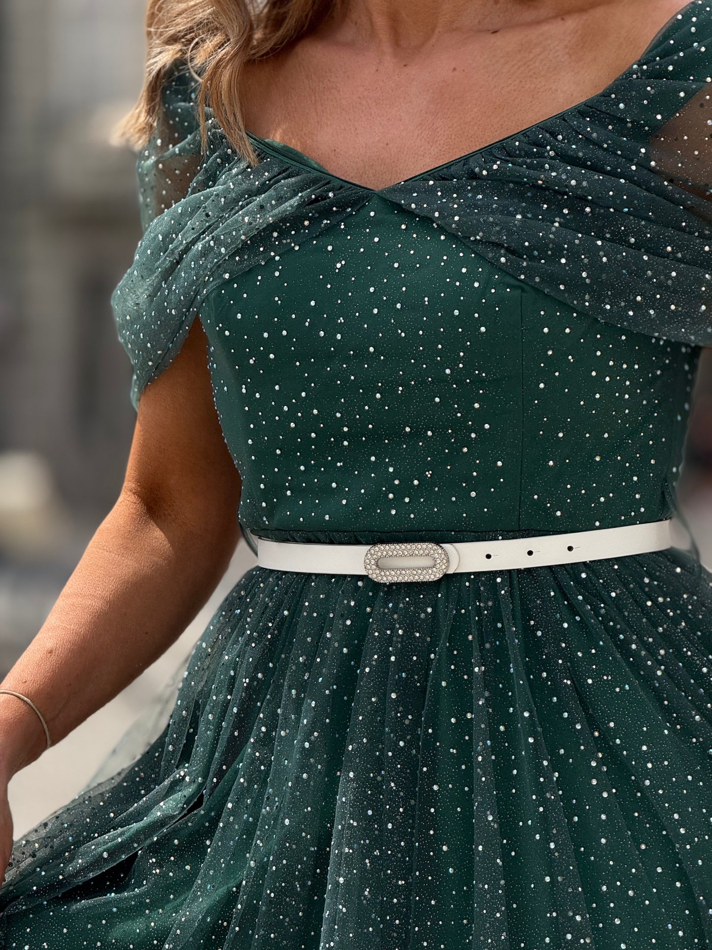 Vestido glitter em bola