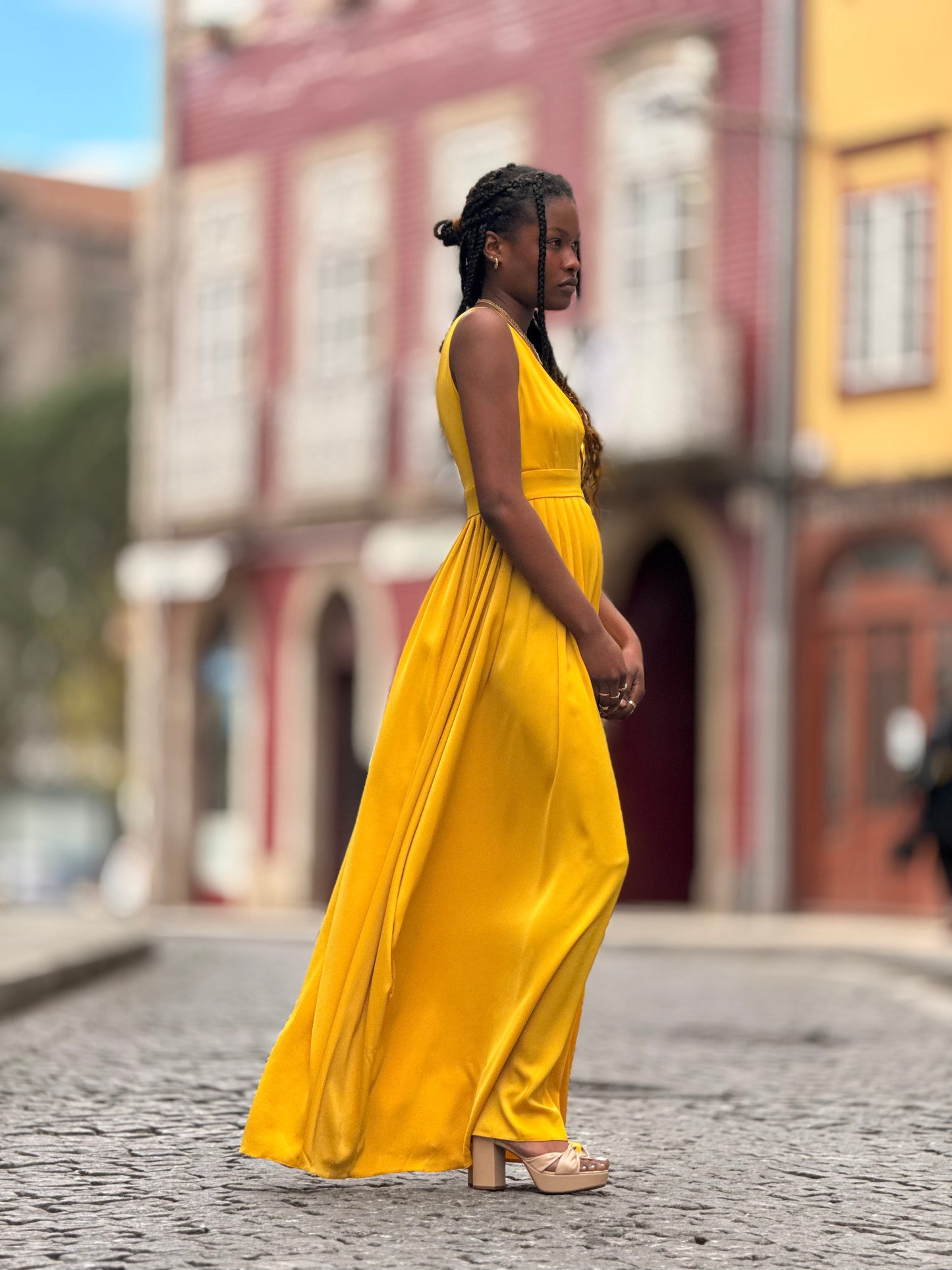 Vestido decote em V