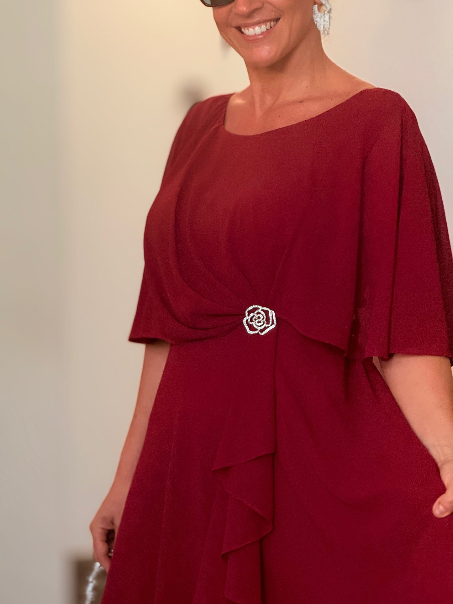 Vestido com pendente em brilho