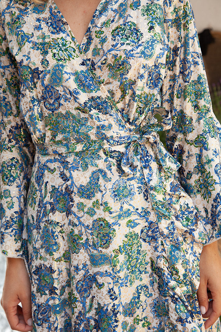 Vestido padrão laranja com manga