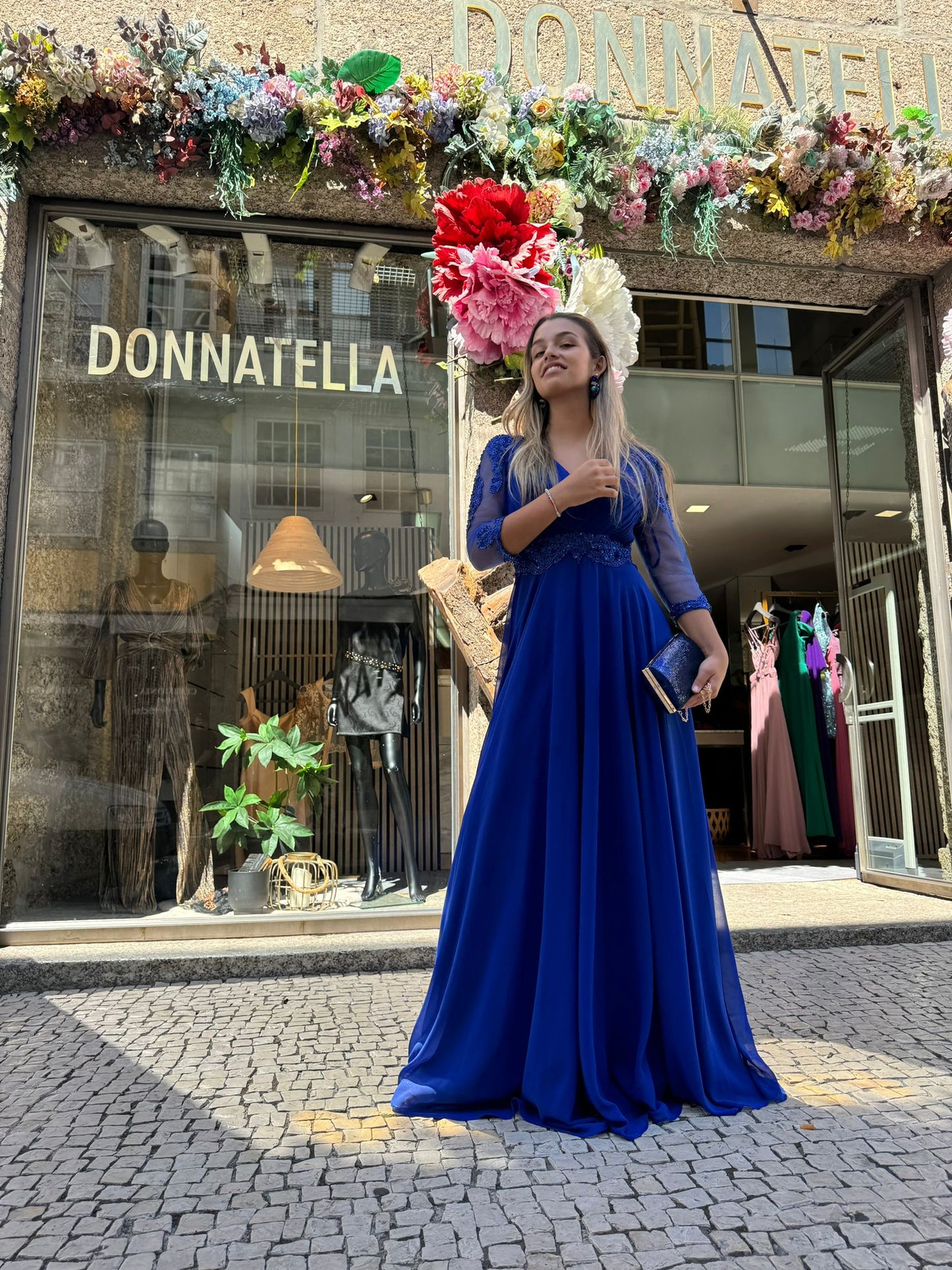 Vestido renda de manga