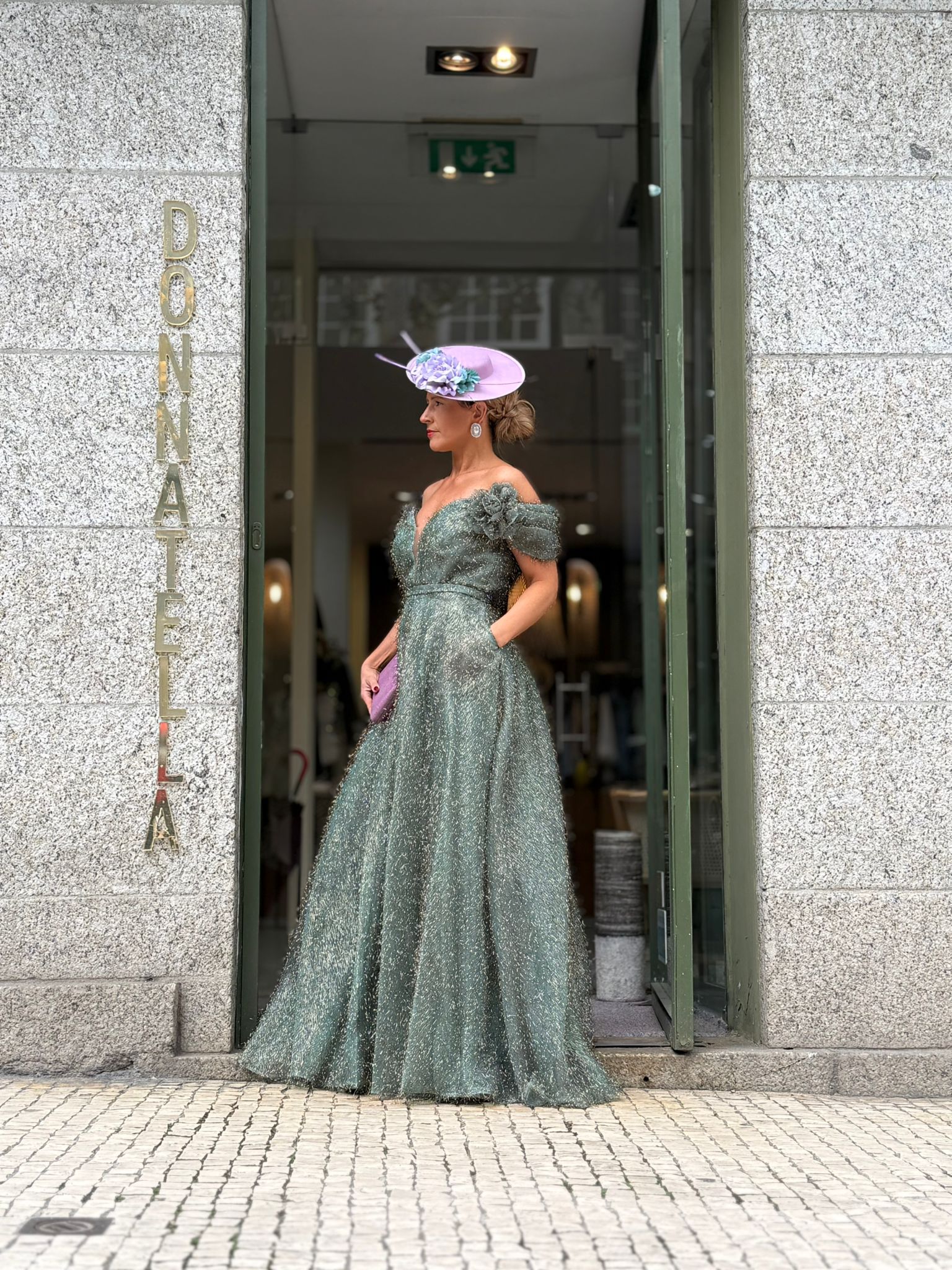 VESTIDO VERDE BRILHANTE