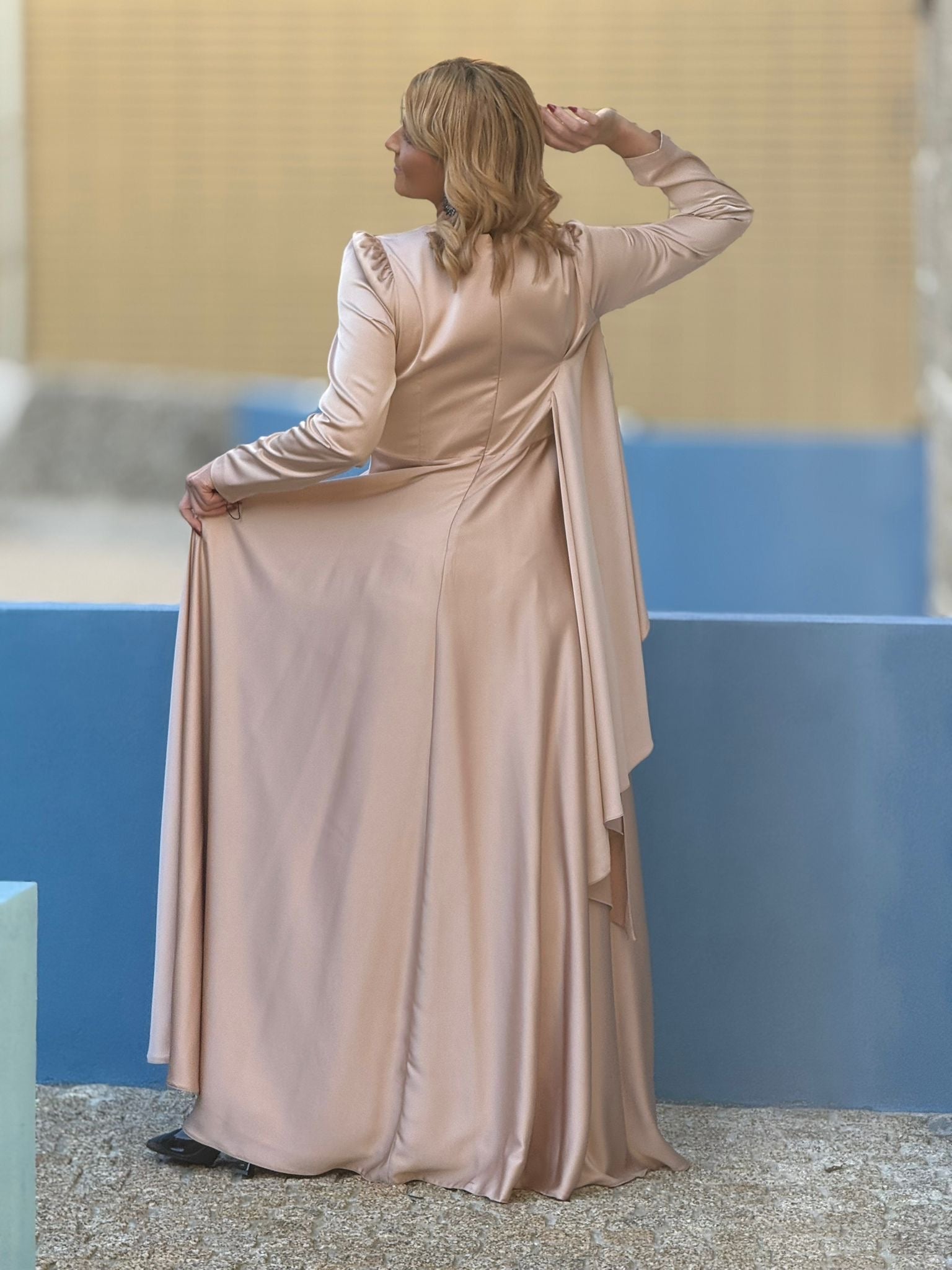 VESTIDO ROSA NUDE PRINCESA