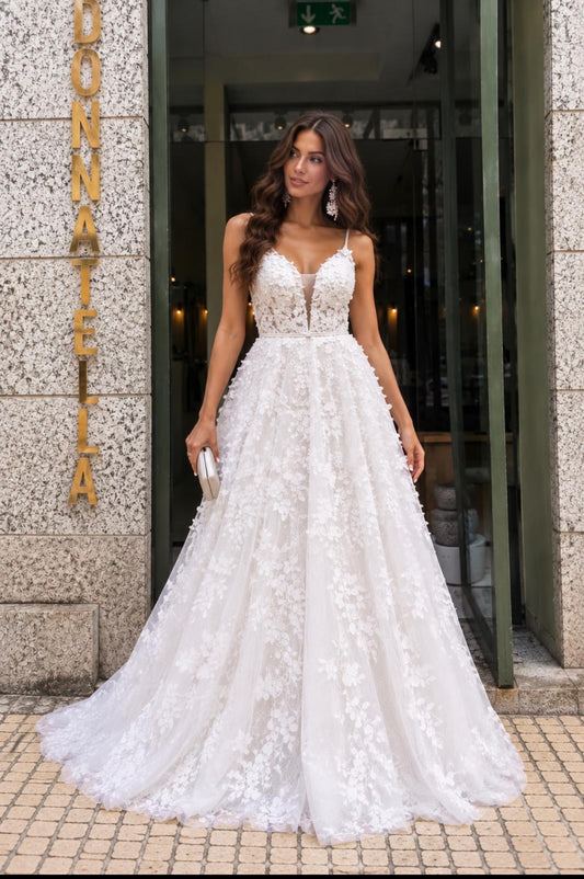 VESTIDO RENDA EM TULE