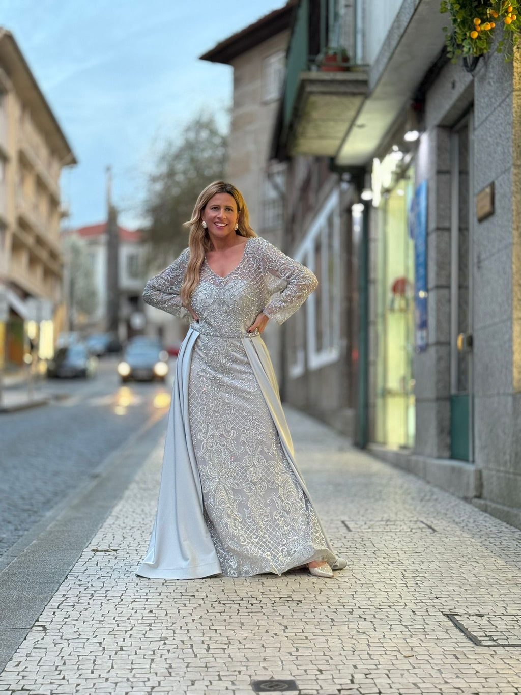 VESTIDO DUPLA SAIA