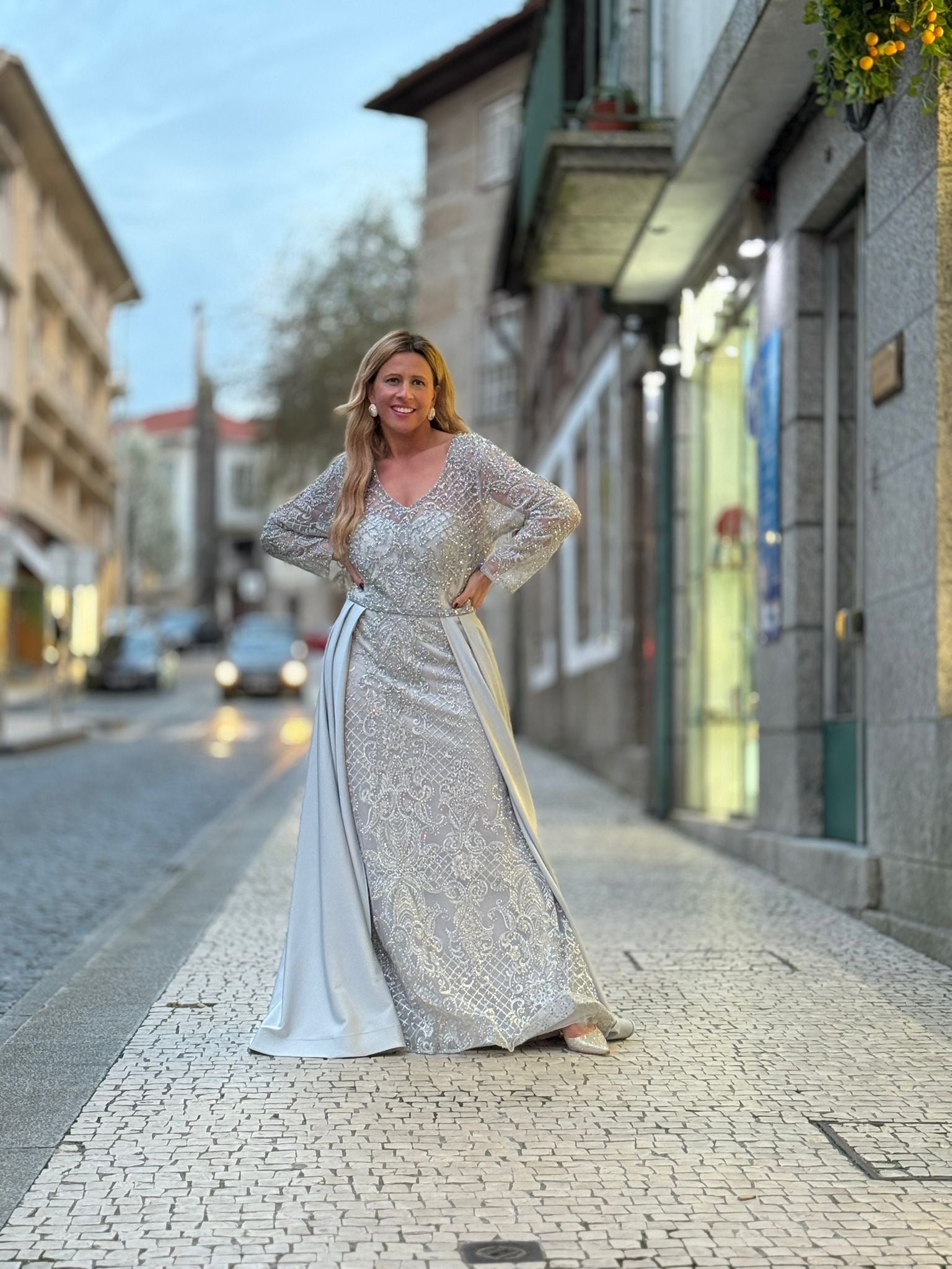 VESTIDO DUPLA SAIA