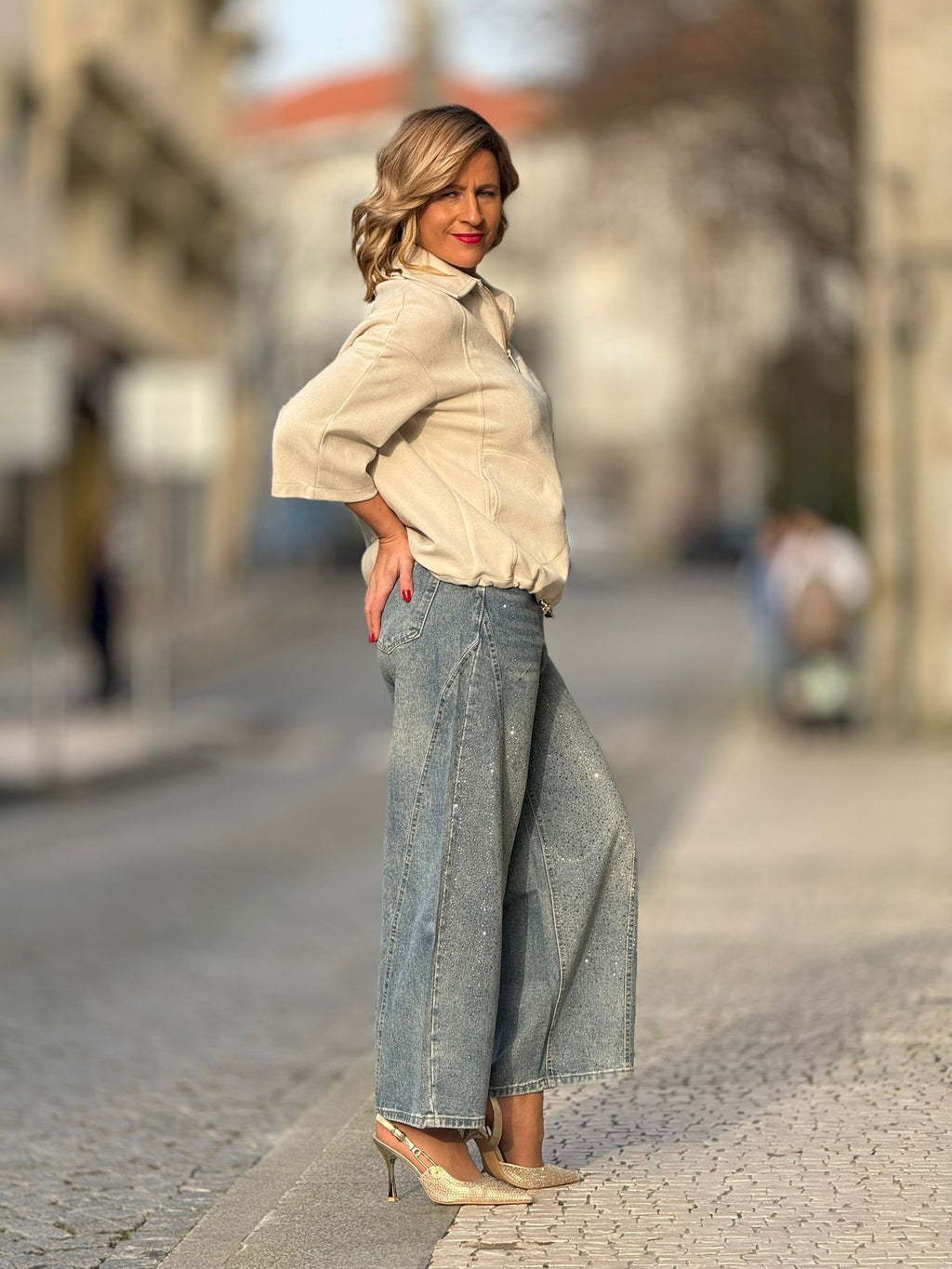 JEANS BAGGY COM BRILHO