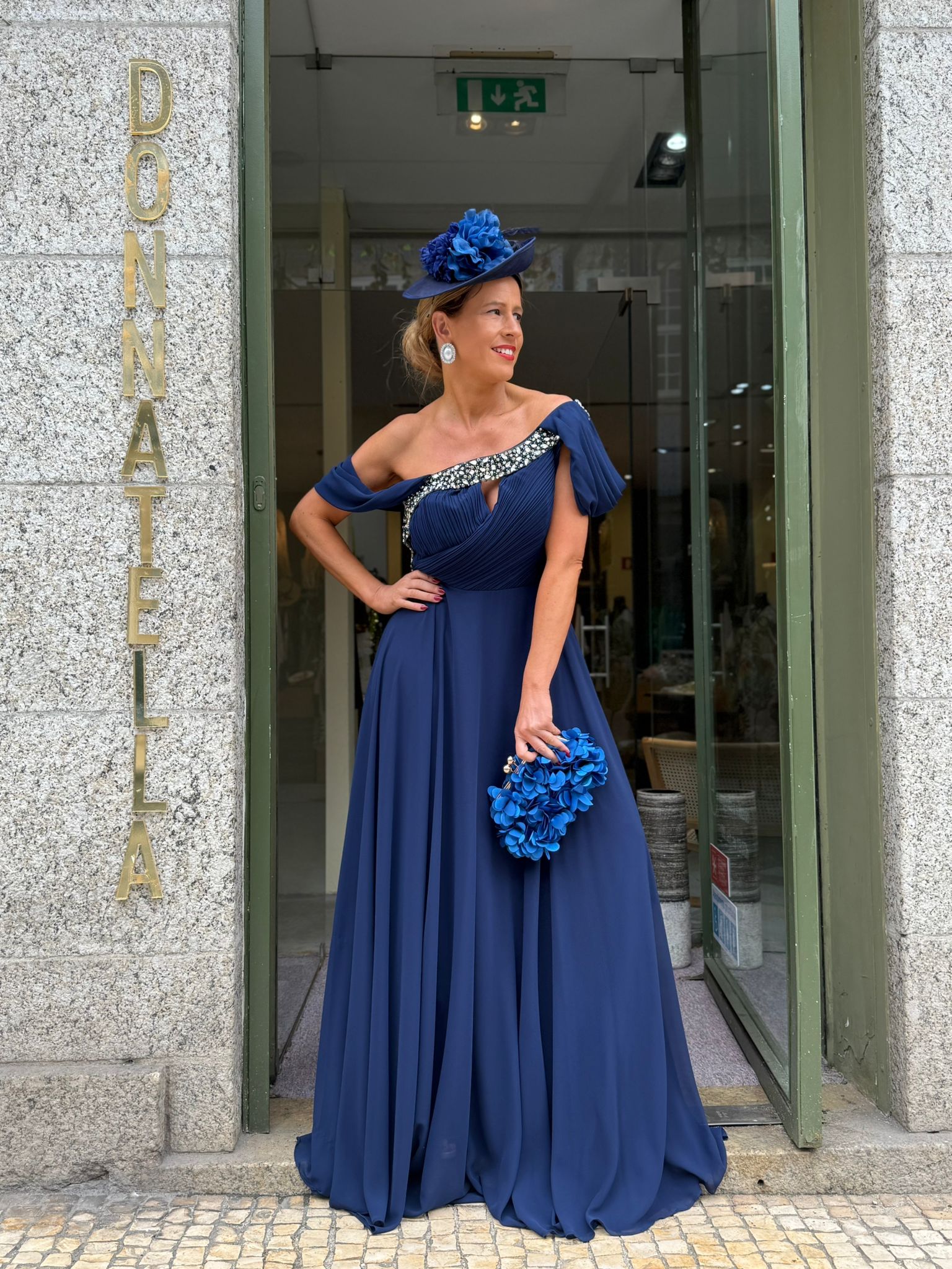 VESTIDO AZUL MARINHO OMBRO A OMBRO