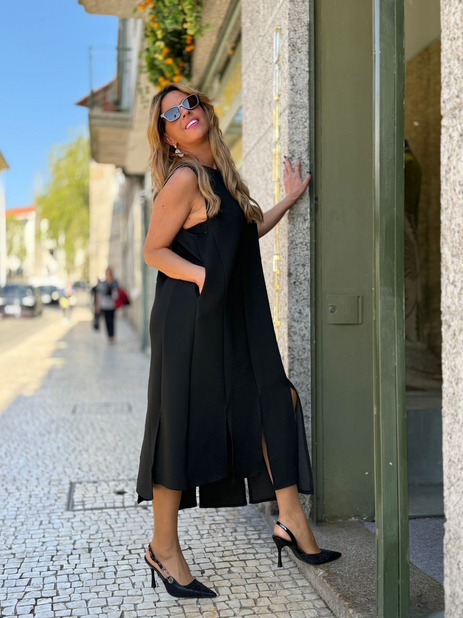 VESTIDO MALHA TIRAS