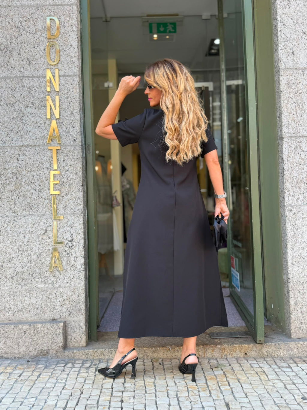 VESTIDO MIDI FLORAL 3D