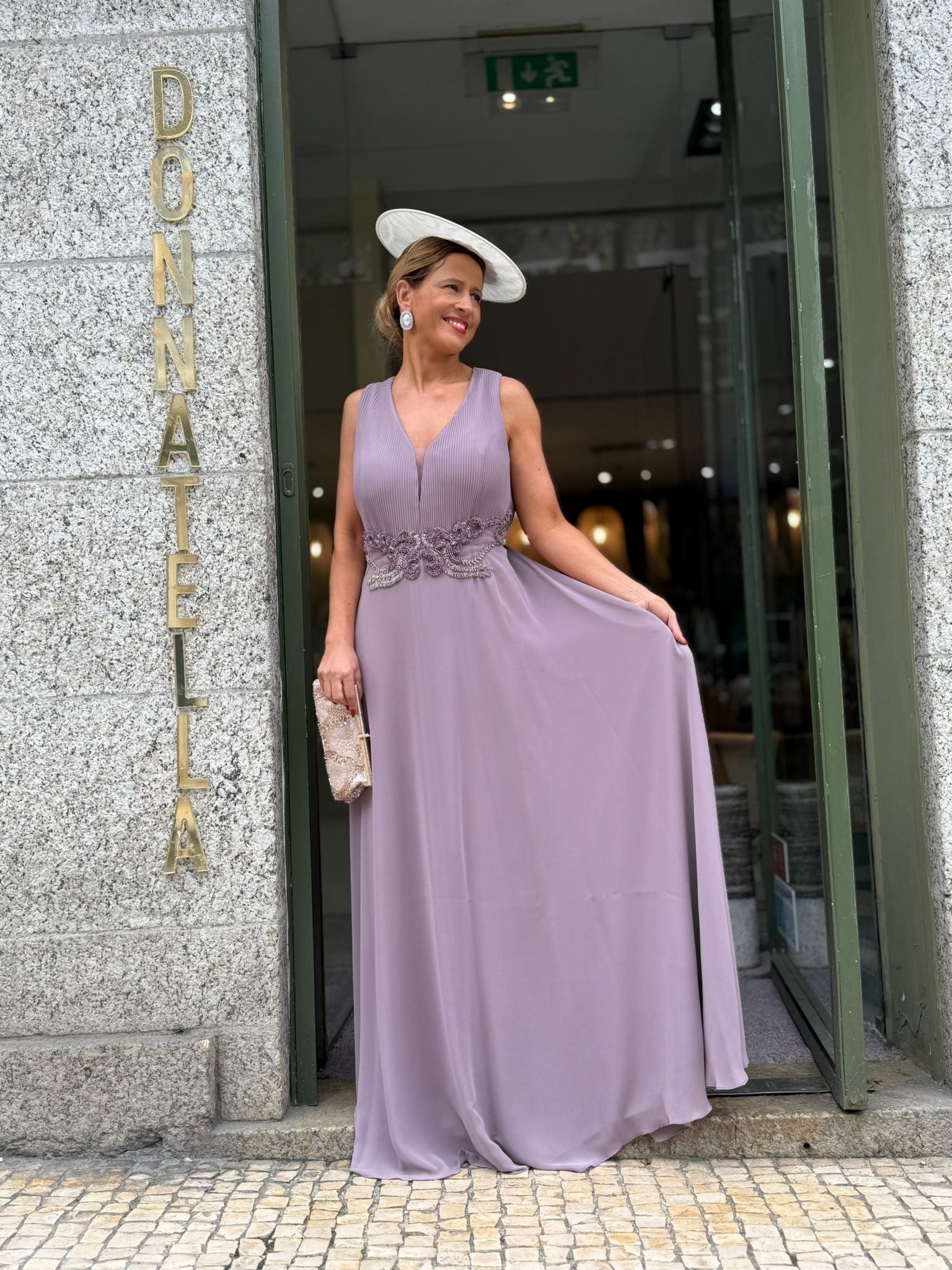 VESTIDO LILÁS COMPRIDO
