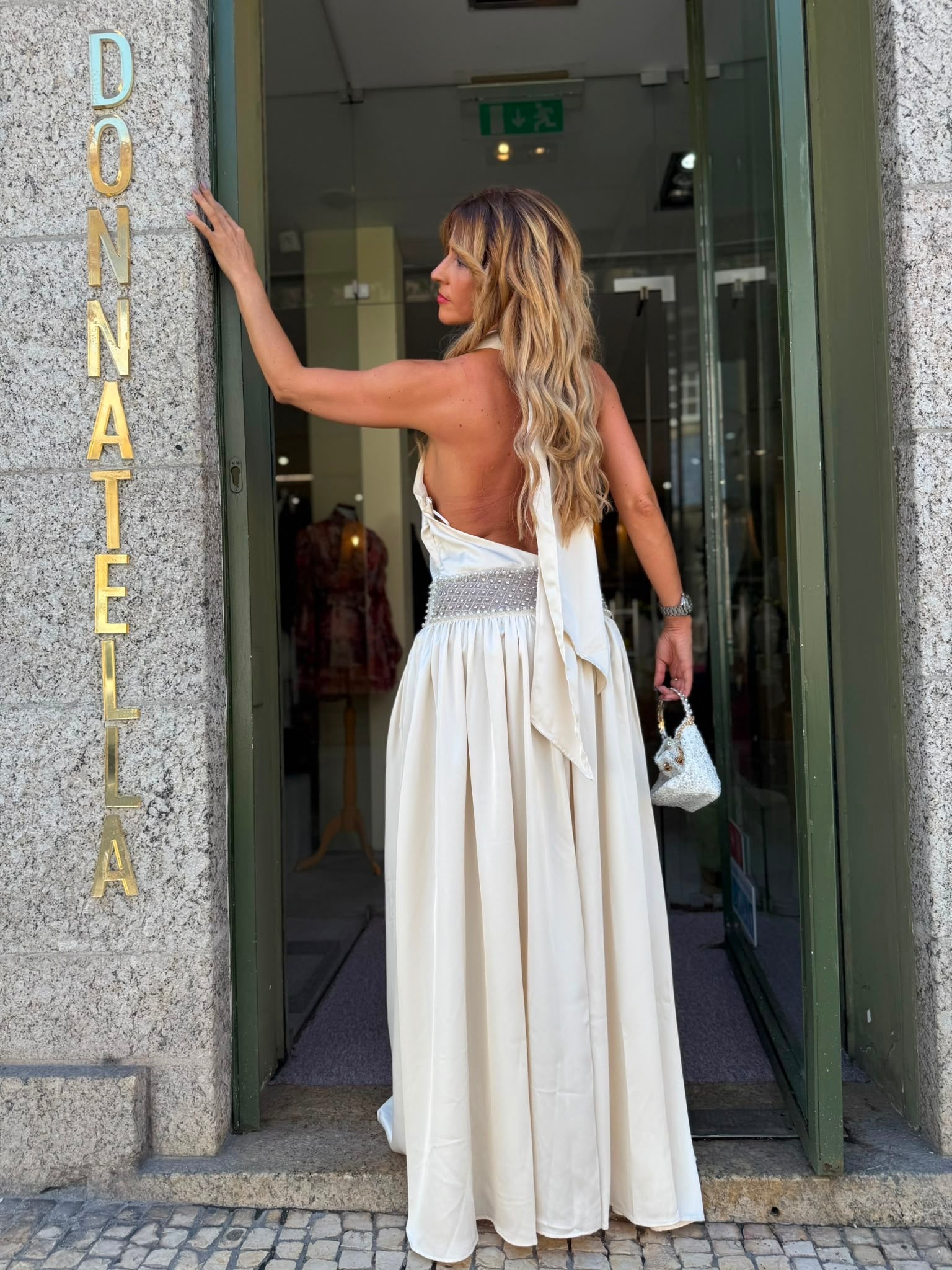 VESTIDO LONGO PÉROLA ELEGANCE
