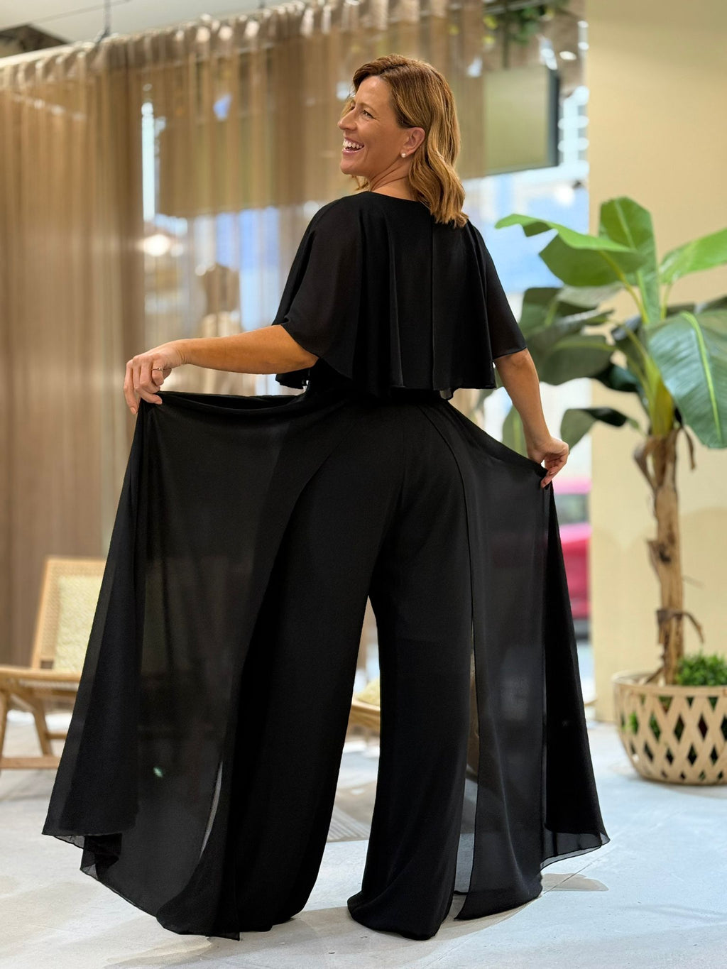 MACACÃO PRETO