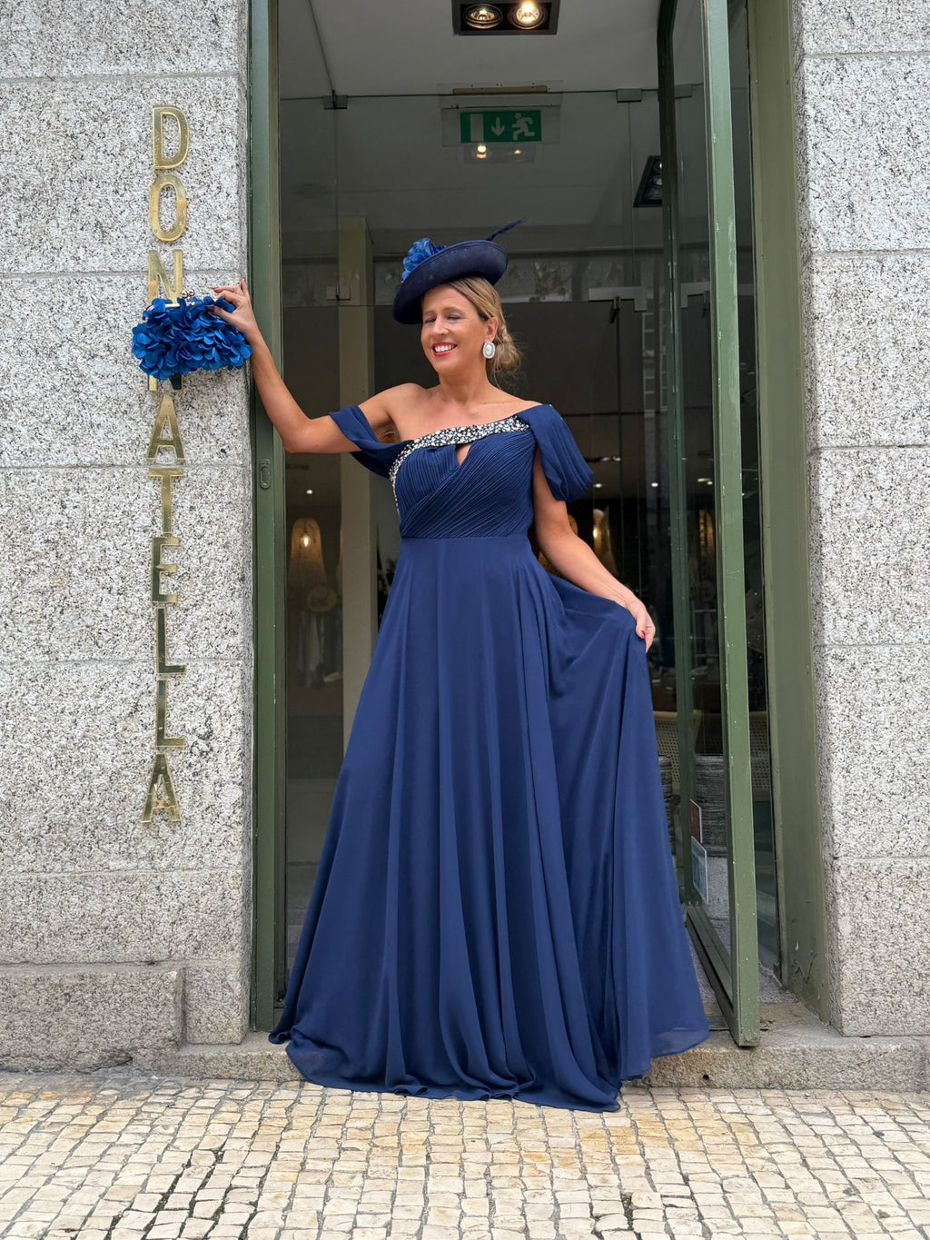 VESTIDO AZUL MARINHO OMBRO A OMBRO
