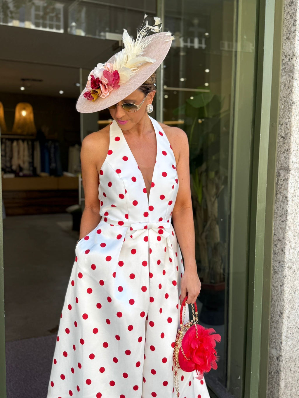 VESTIDO BOLAS VERMELHAS