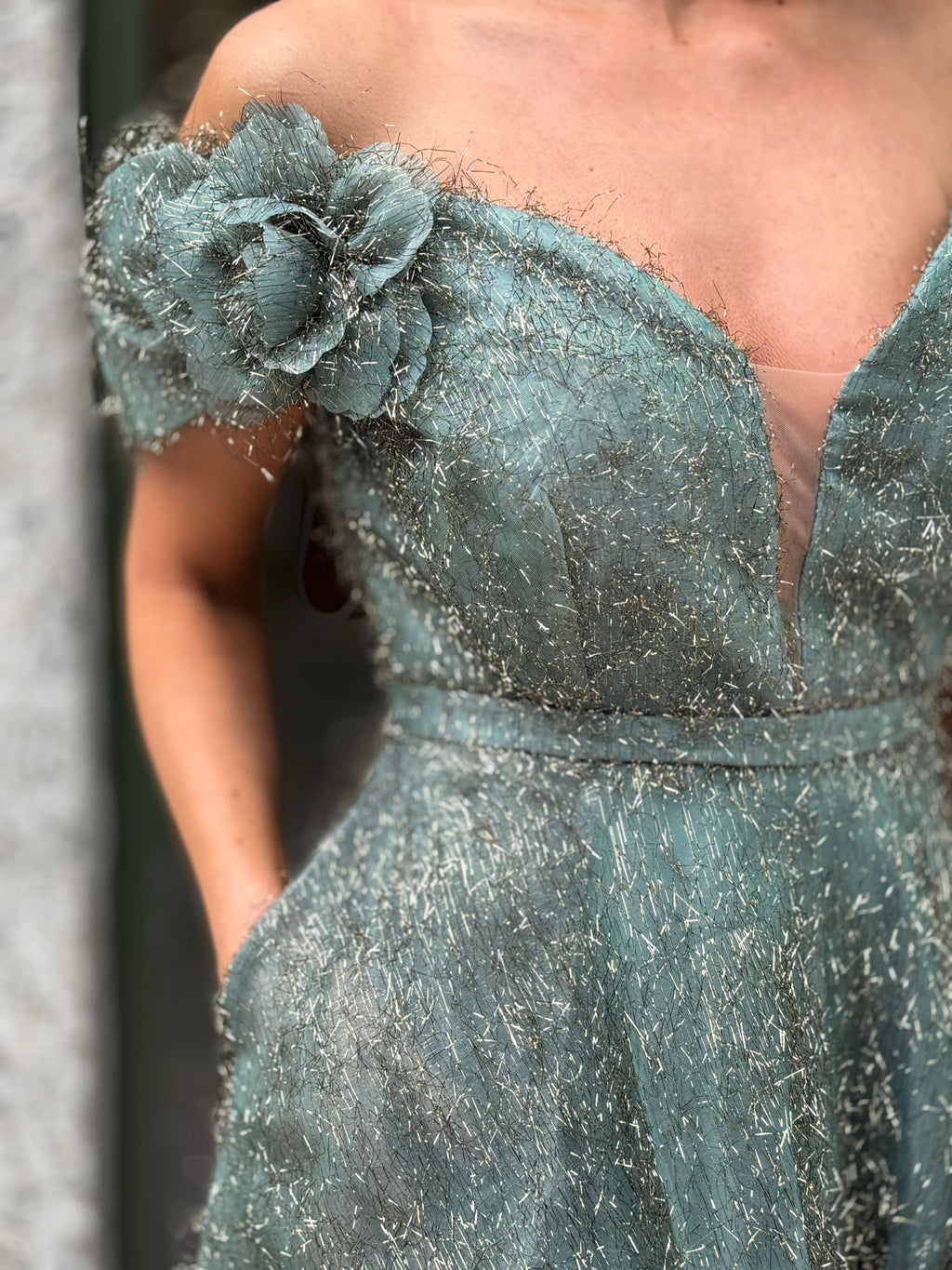 VESTIDO VERDE BRILHANTE
