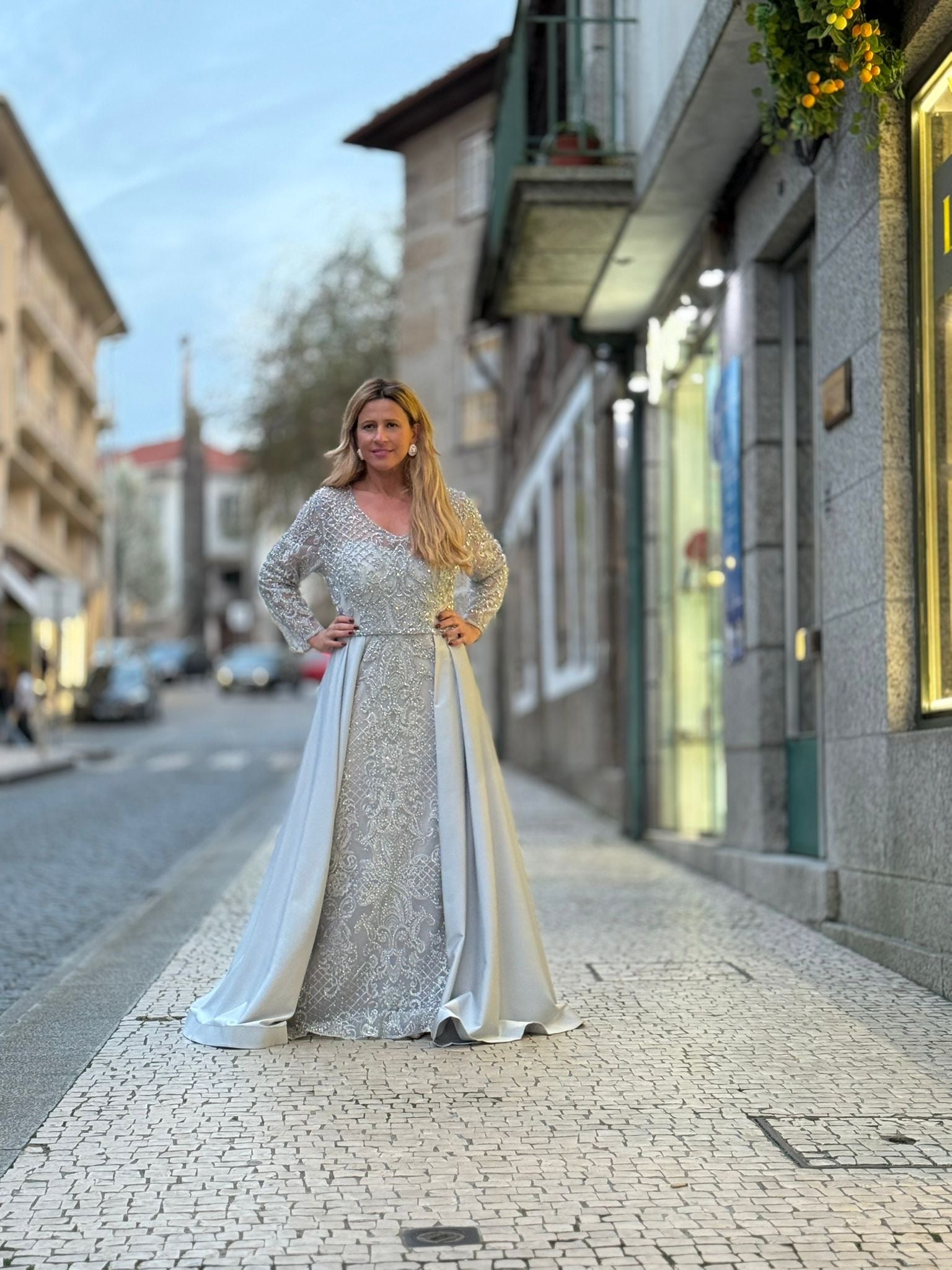 VESTIDO DUPLA SAIA