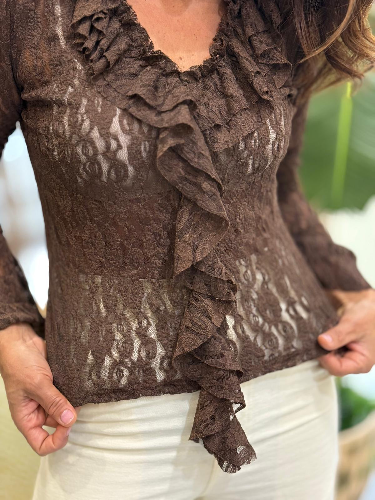 Blusa de renda castanha