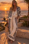 CONJUNTO BLUSA E CALÇA COM ESTAMPA