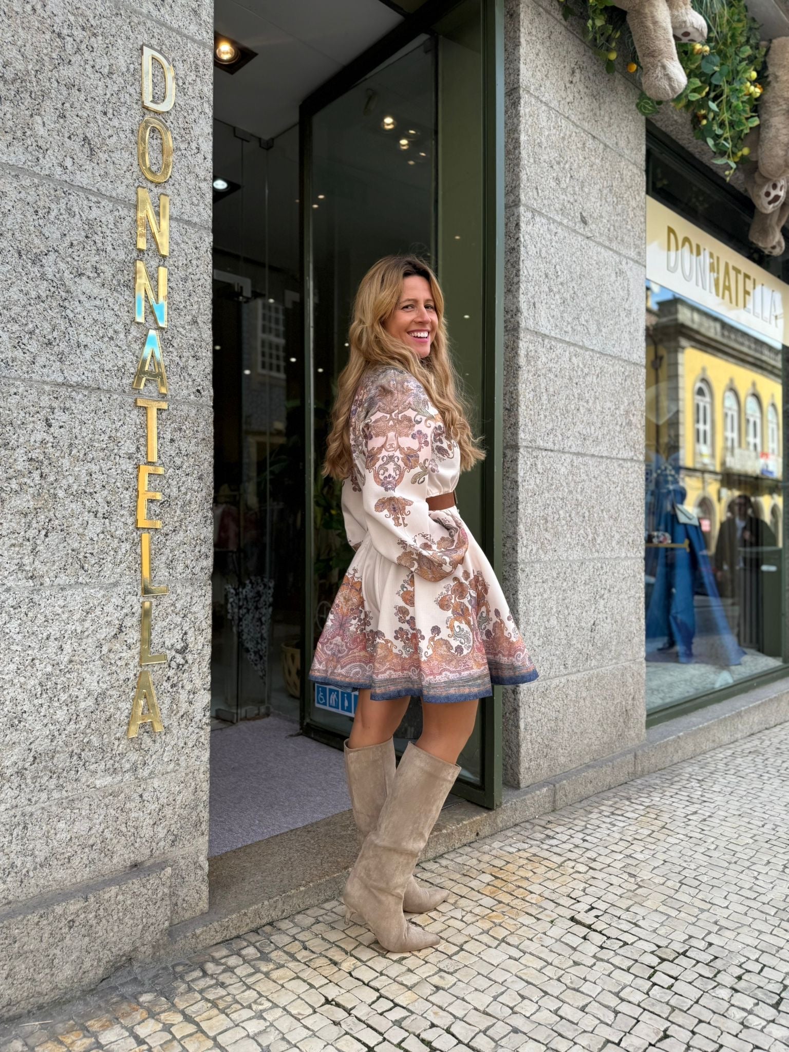 VESTIDO CURTO ESTAMPADO