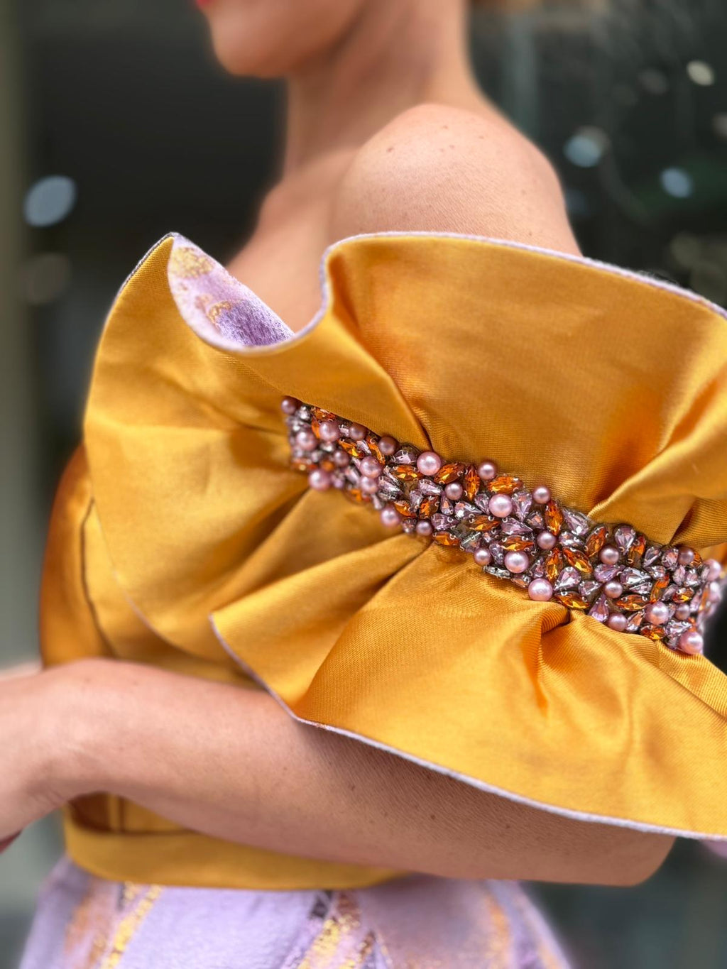 VESTIDO BICOLOR DOURADO E LILÁS