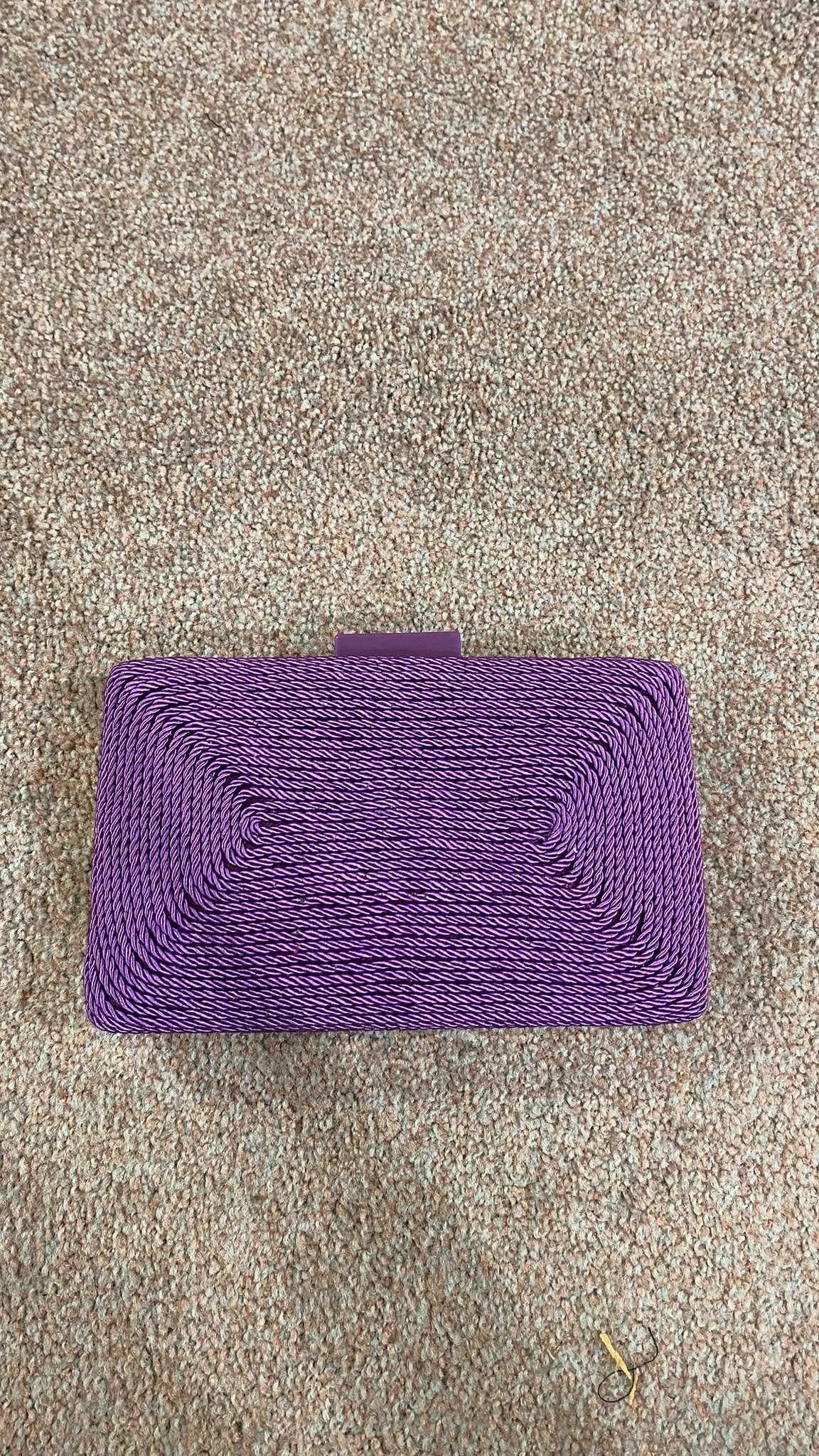 POCHETE ROXA TEXURIZADA