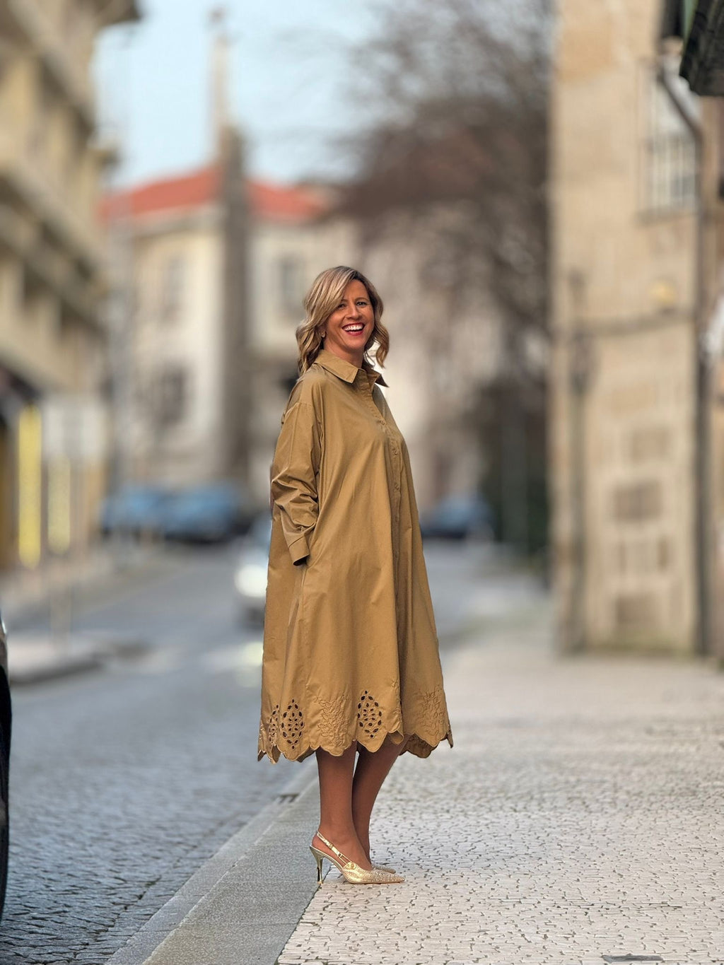 VESTIDO CAMEL