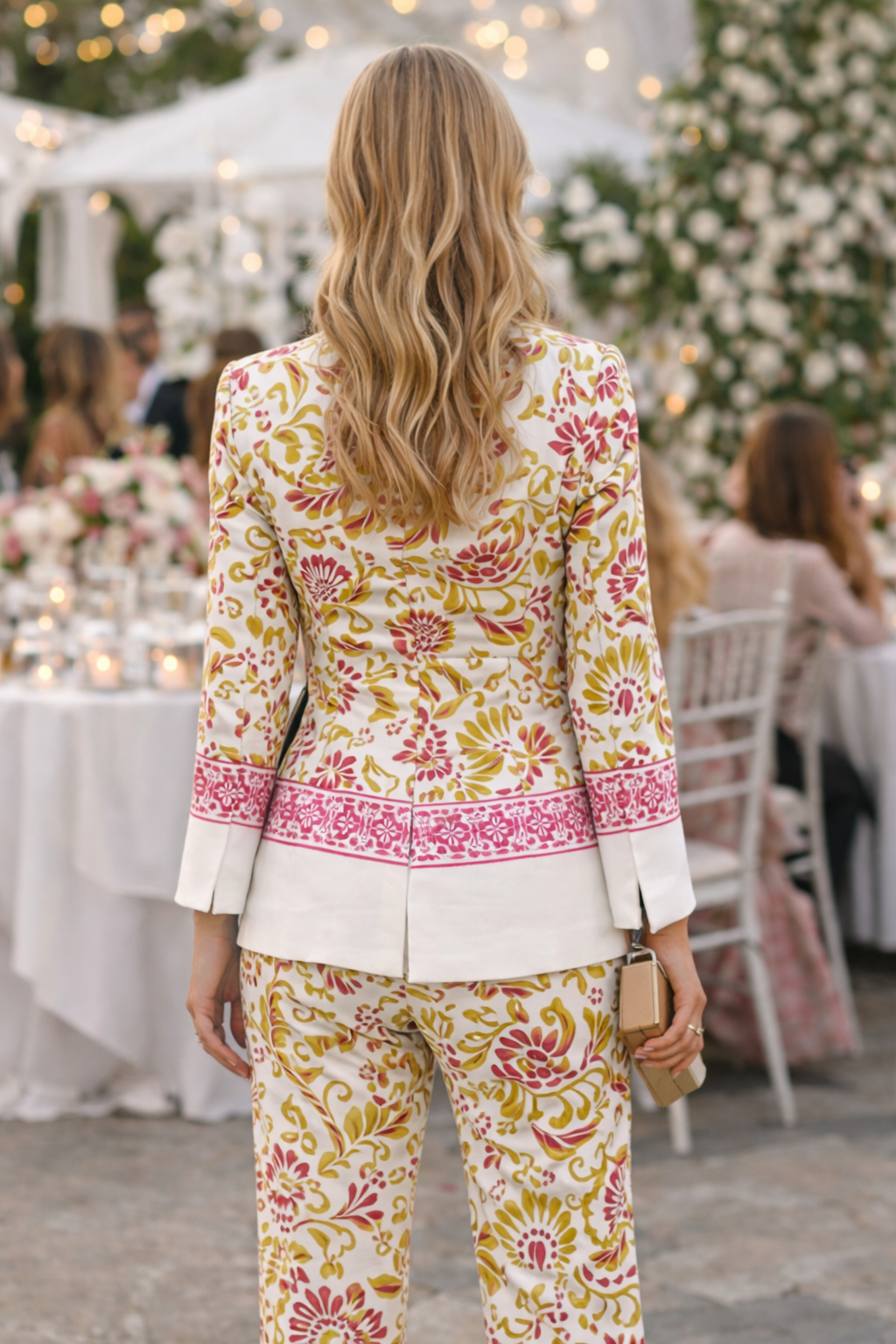 CONJUNTO BLAZER E CALÇA ESTAMAPDO
