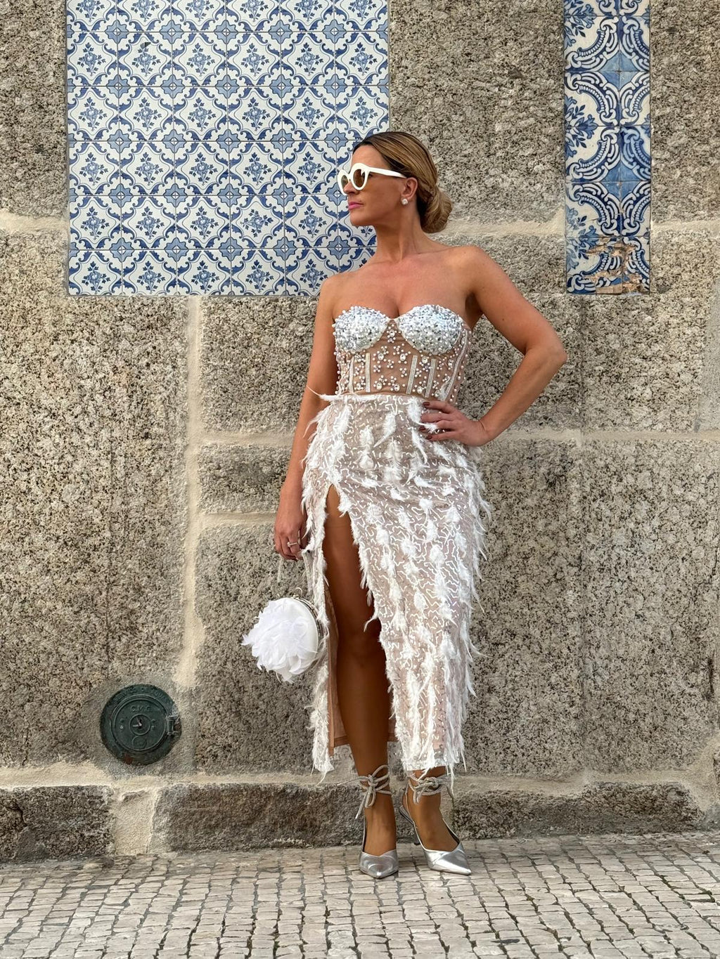 VESTIDO MIDI BORDADO