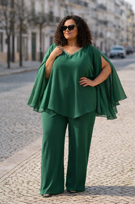 Macacão com brilho em decote