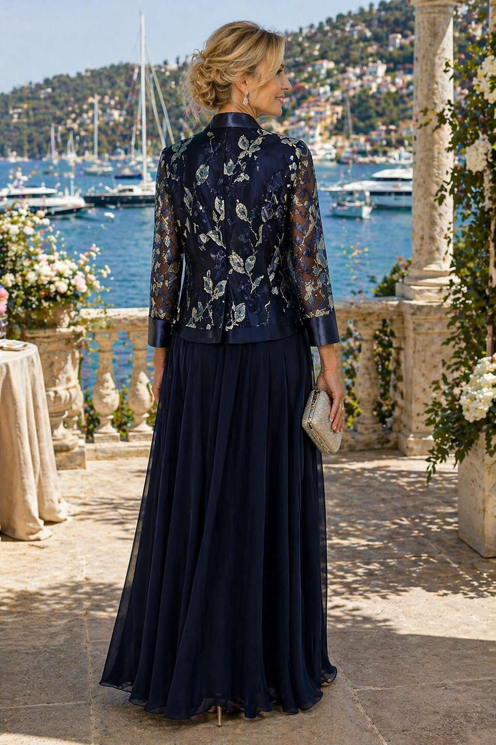 VESTIDO AZUL MARINHO BORDADO
