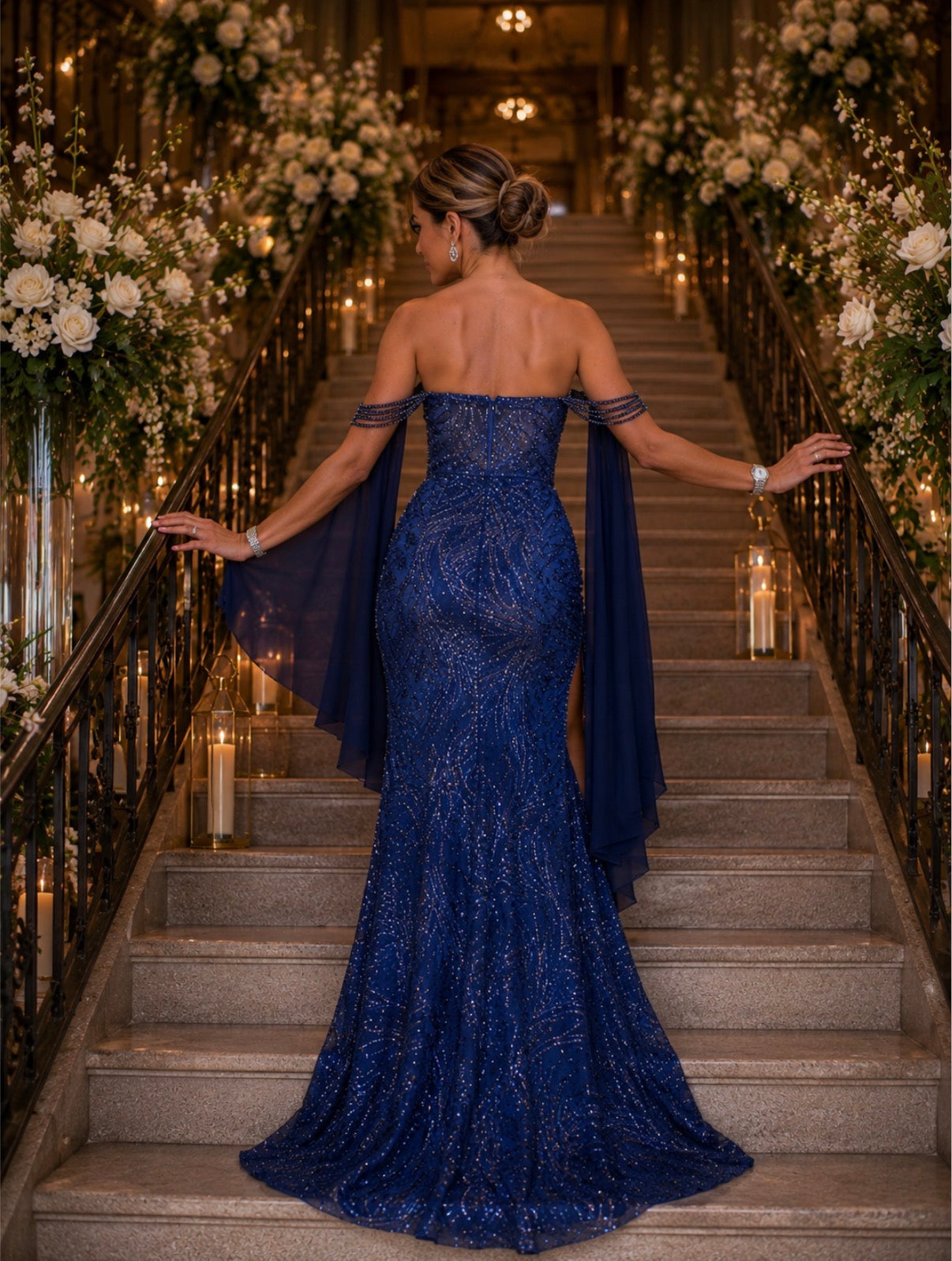 VESTIDO COM PLUMAS