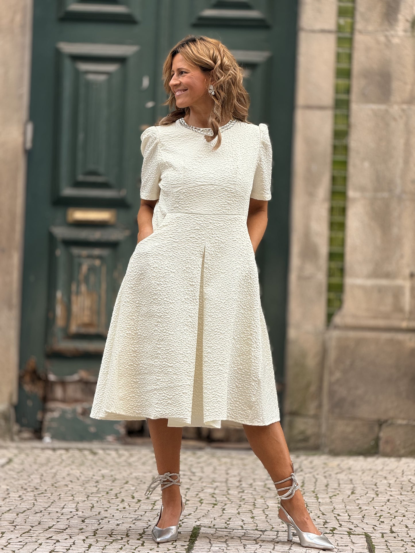 Vestido brocado