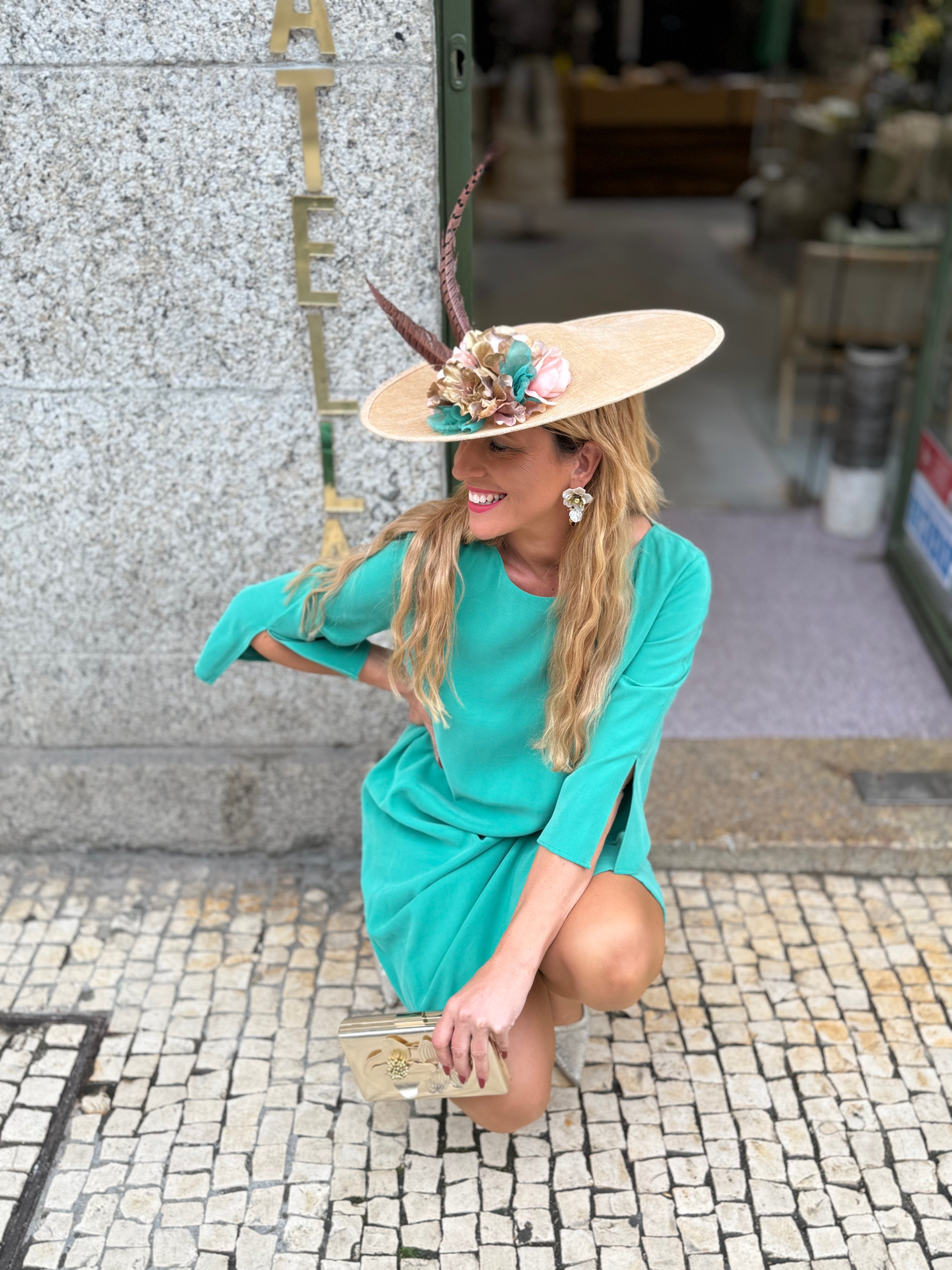 VESTIDO MIDI FLUIDO VERDE