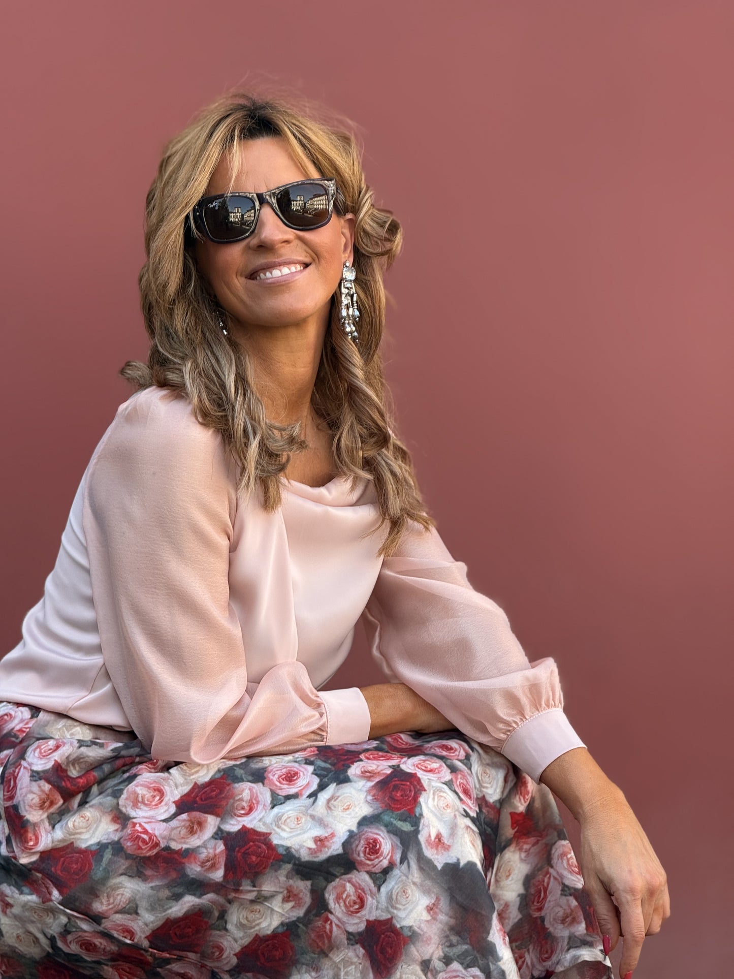 Blusa pérola e transparência
