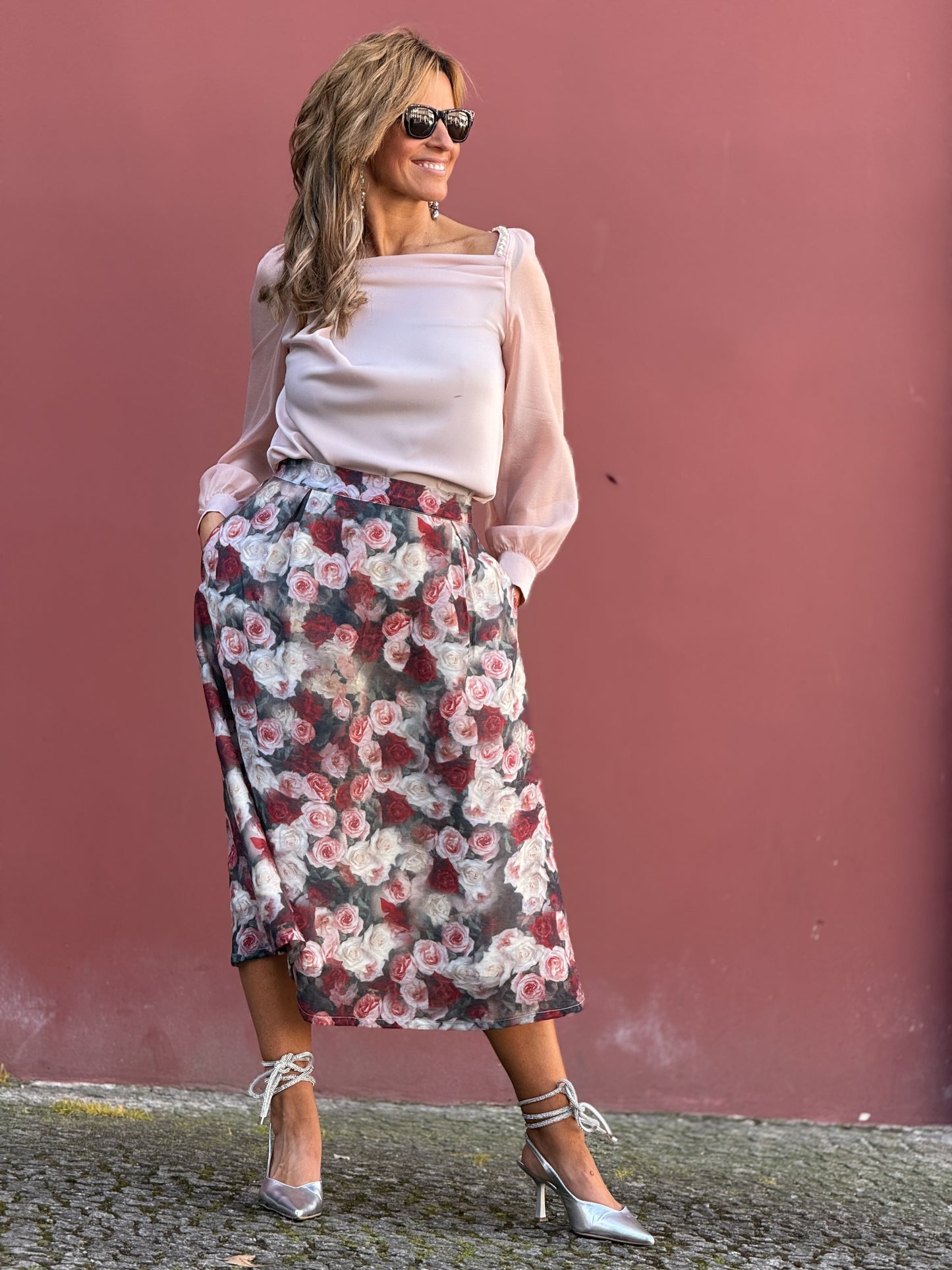 Blusa pérola e transparência