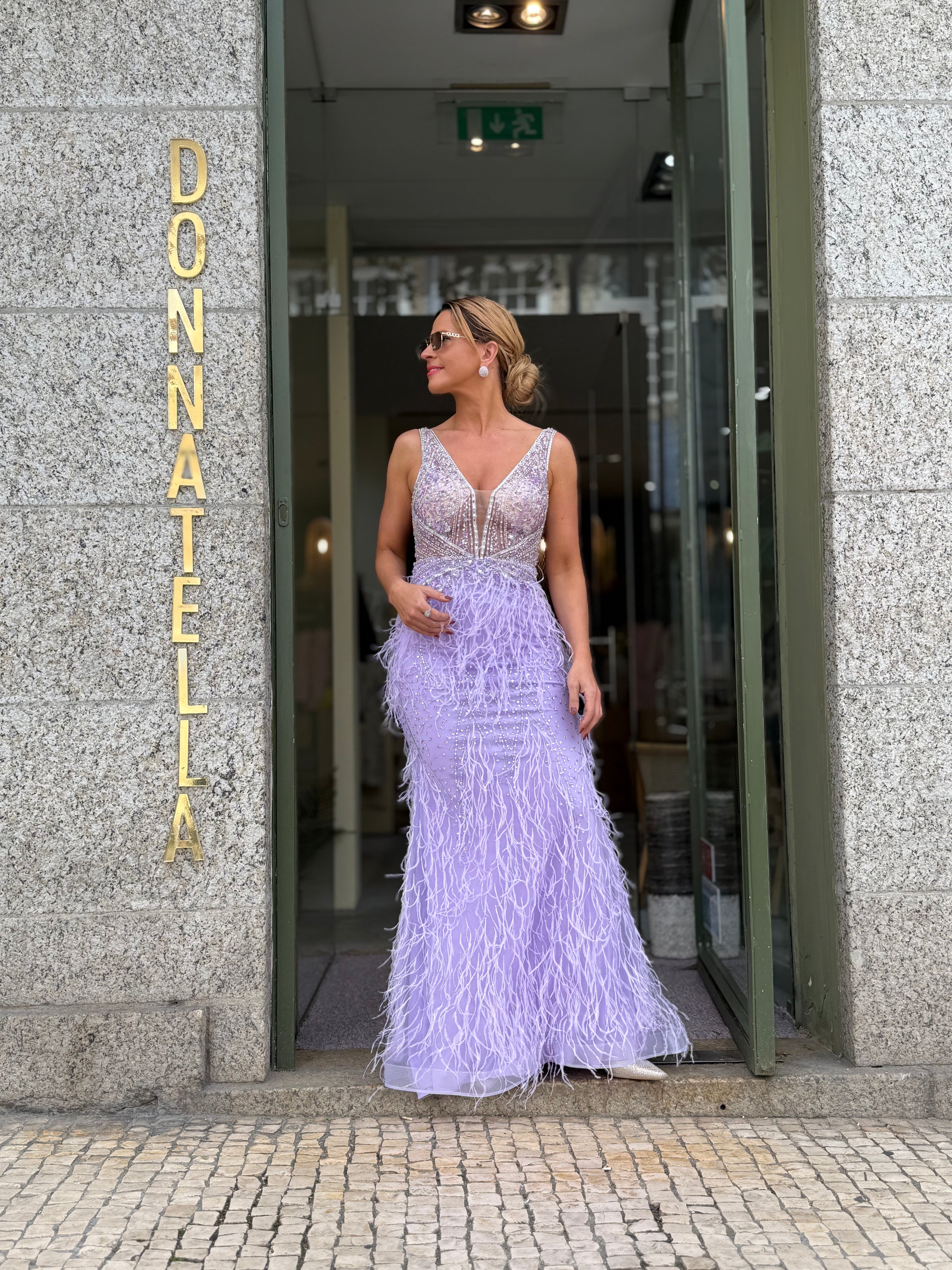 VESTIDO LONGO DE PENAS