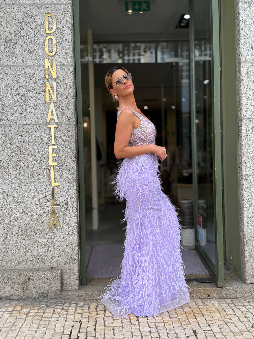 VESTIDO LONGO DE PENAS