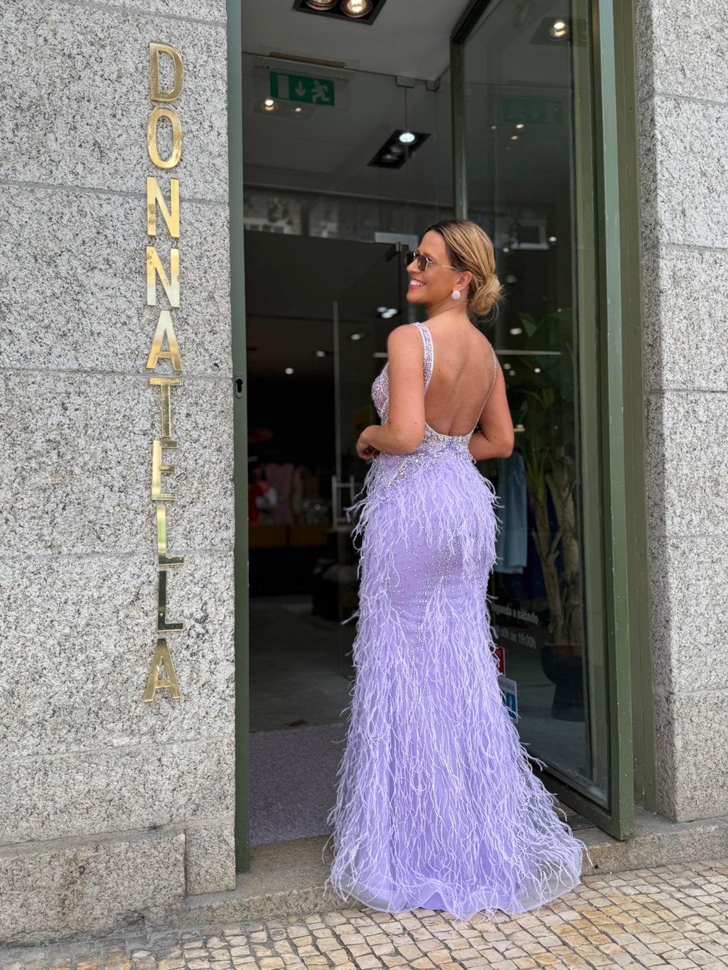 VESTIDO LONGO DE PENAS