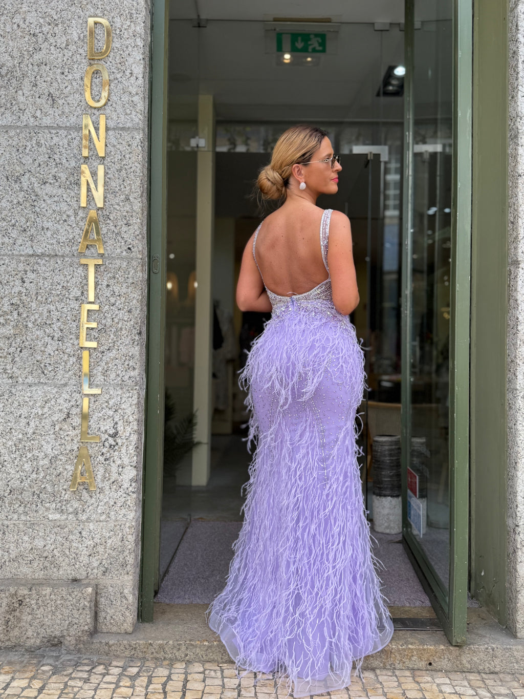 VESTIDO LONGO DE PENAS