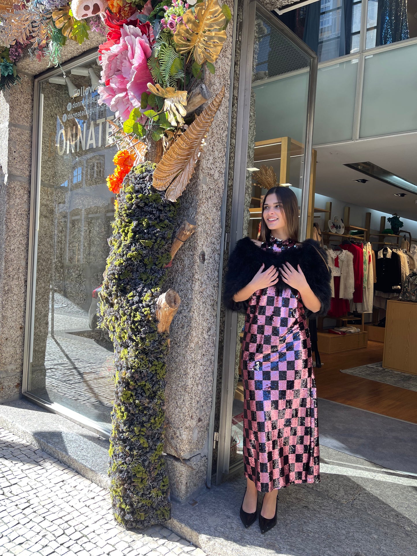 Vestido quadrado de missanga