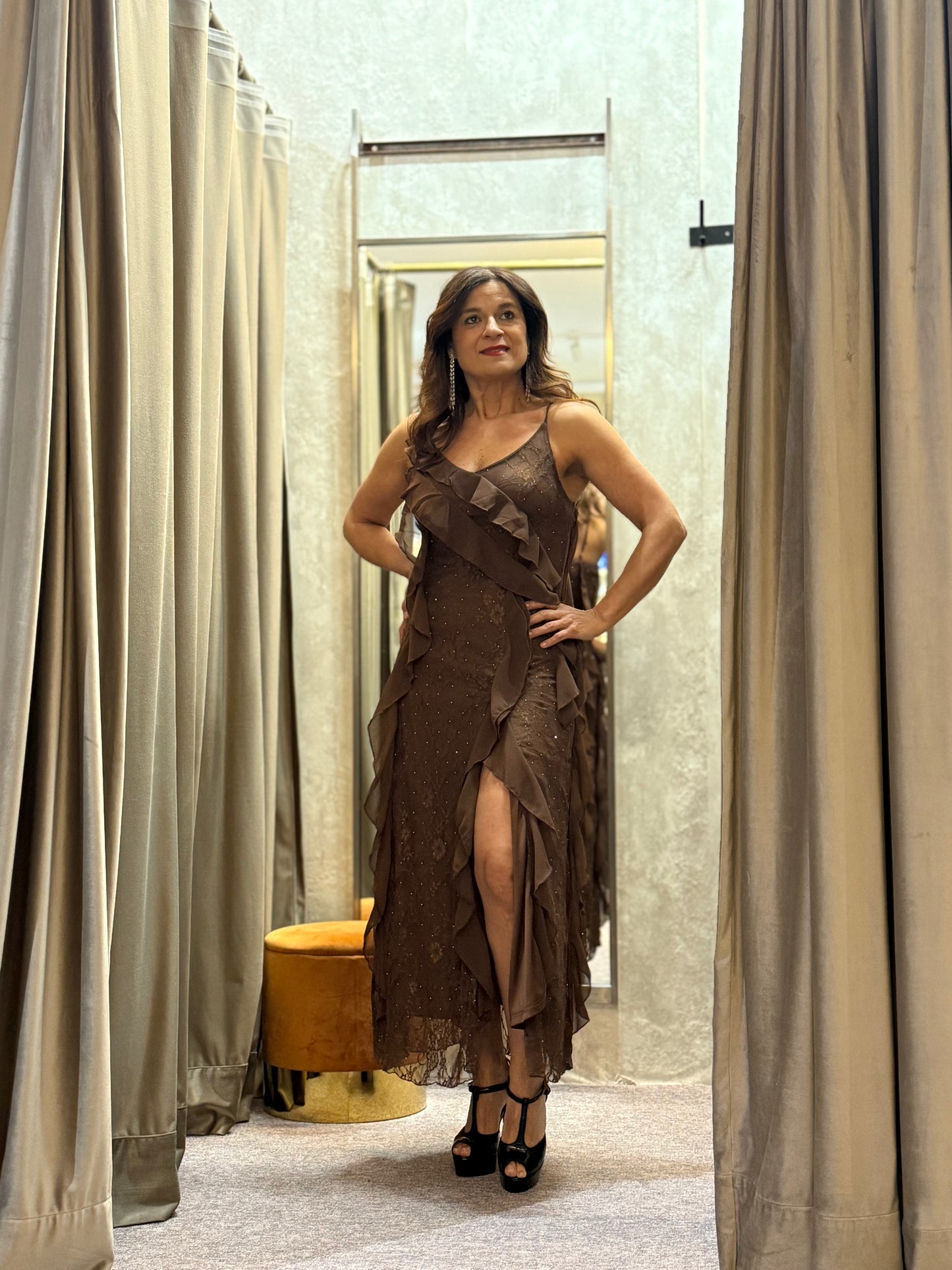 VESTIDO MIDI FOLHOS